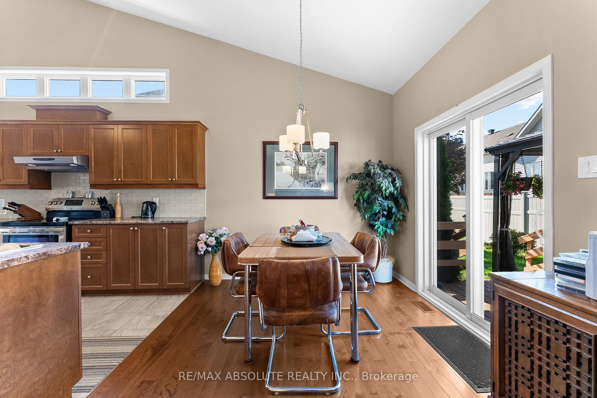 Photo 15 of 190 Ida Street, Arnprior, Arnprior — HOMEH