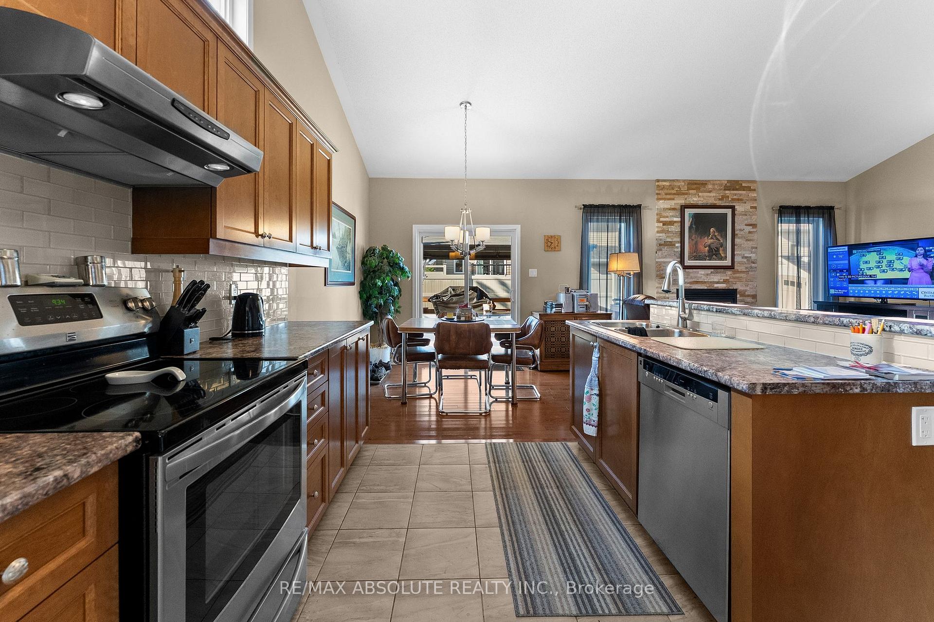 Photo 20 of 190 Ida Street, Arnprior, Arnprior — HOMEH