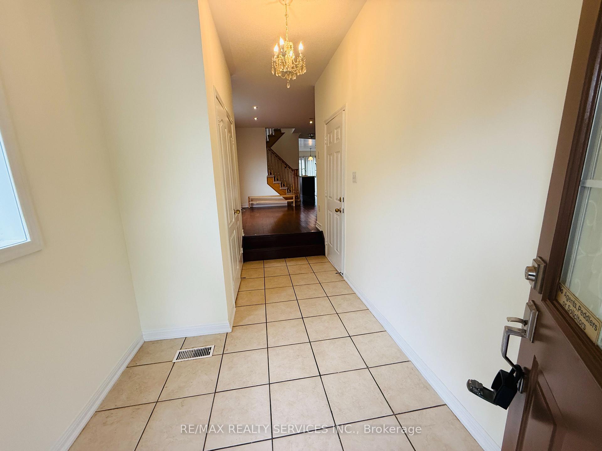 Photo 3 of 1134 Houston Drive, Milton, Clarke — HOMEH