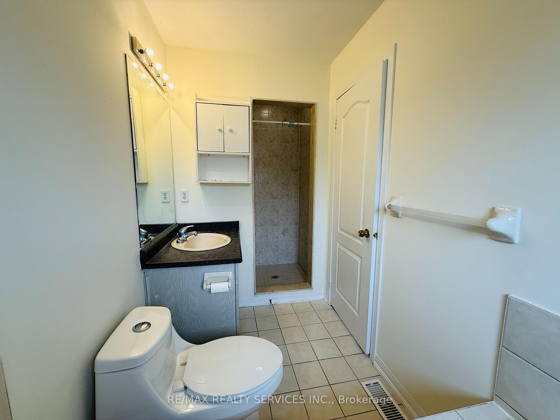 Photo 13 of 1134 Houston Drive, Milton, Clarke — HOMEH