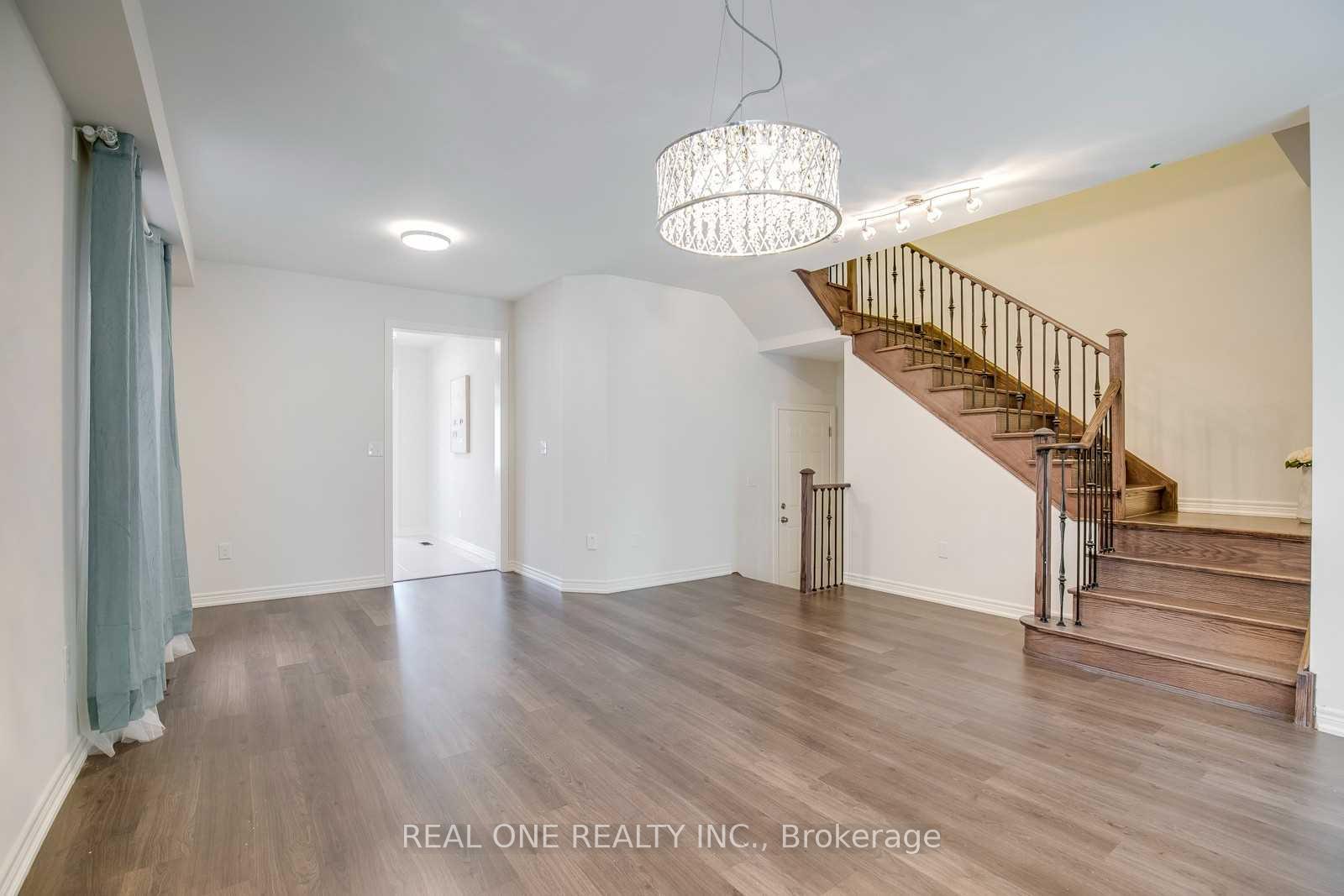 Photo 4 of 483 George Ryan Avenue, Oakville, Joshua Meadows — HOMEH