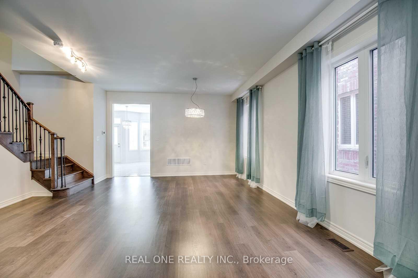 Photo 5 of 483 George Ryan Avenue, Oakville, Joshua Meadows — HOMEH