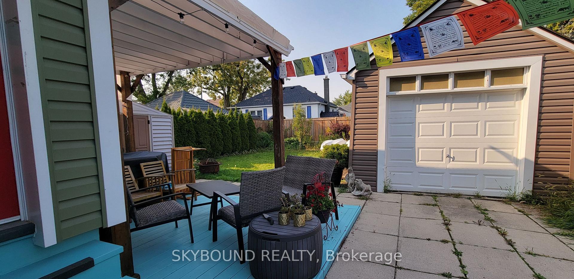 Photo 3 of 4617 Ferguson Street, Niagara Falls, Downtown — HOMEH