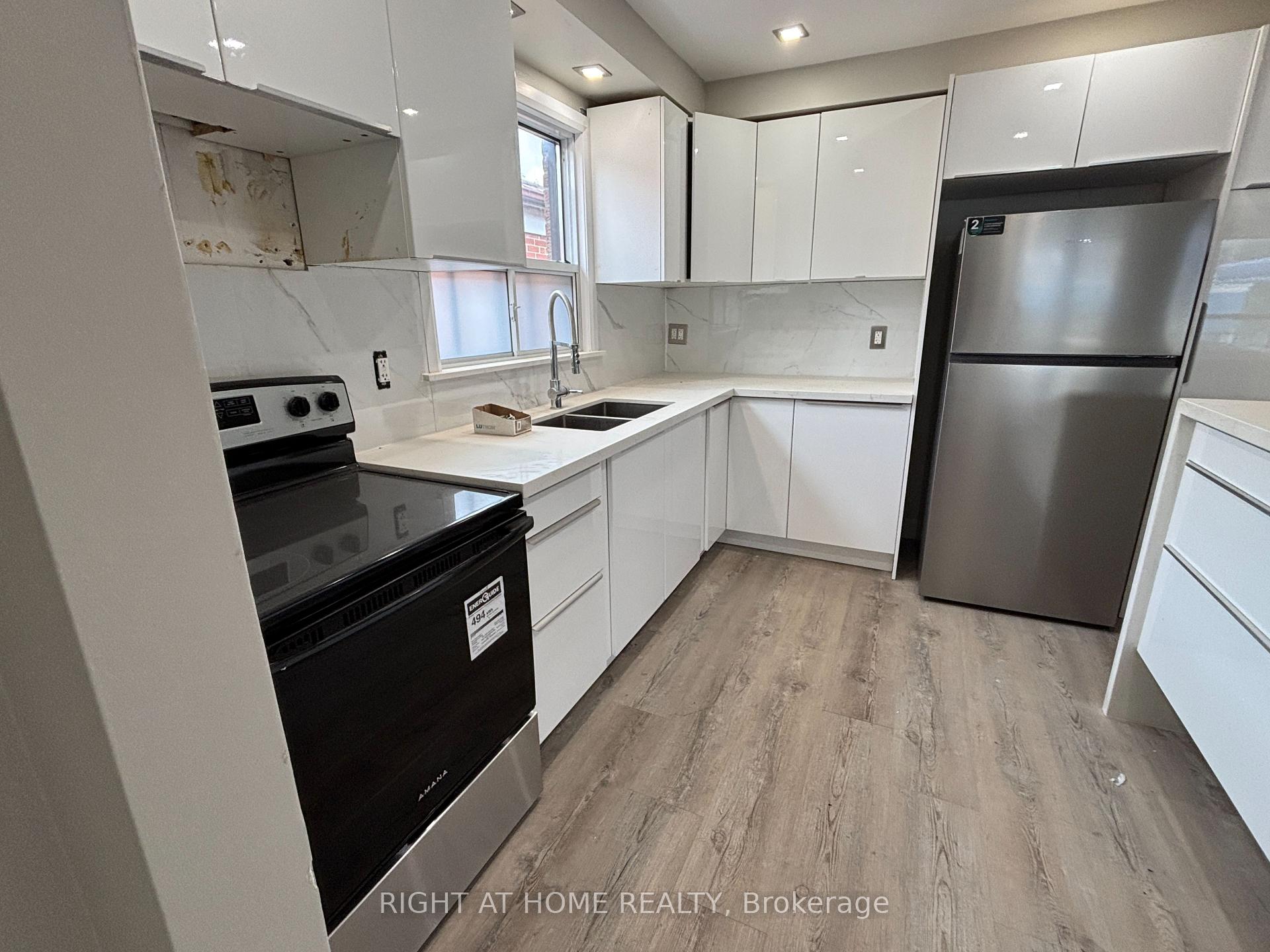 Photo of Unit 2nd Floor, 513 Oakwood Avenue