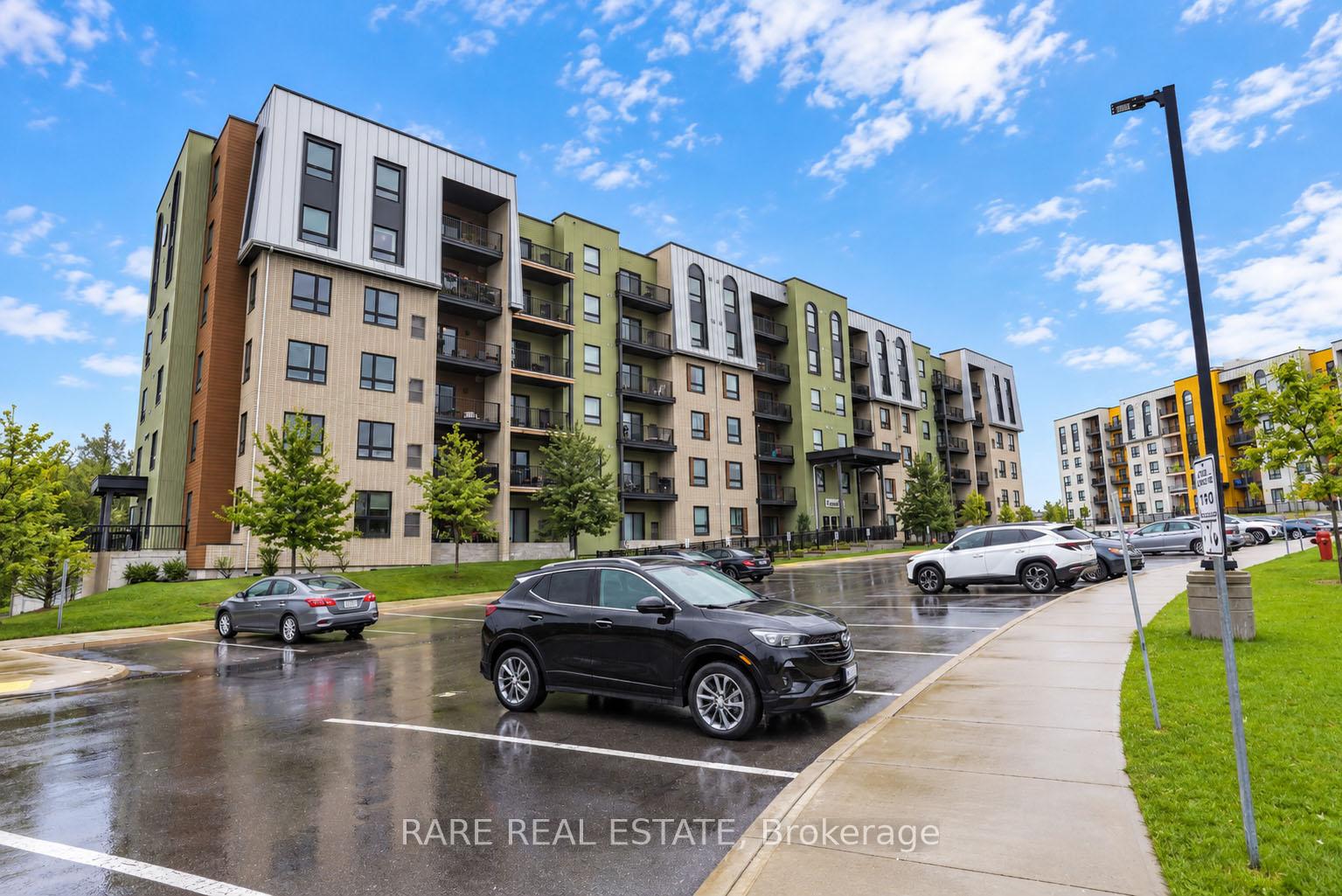 Photo 6 of Unit 101, 5 Chef Lane, Barrie, Bayshore — HOMEH