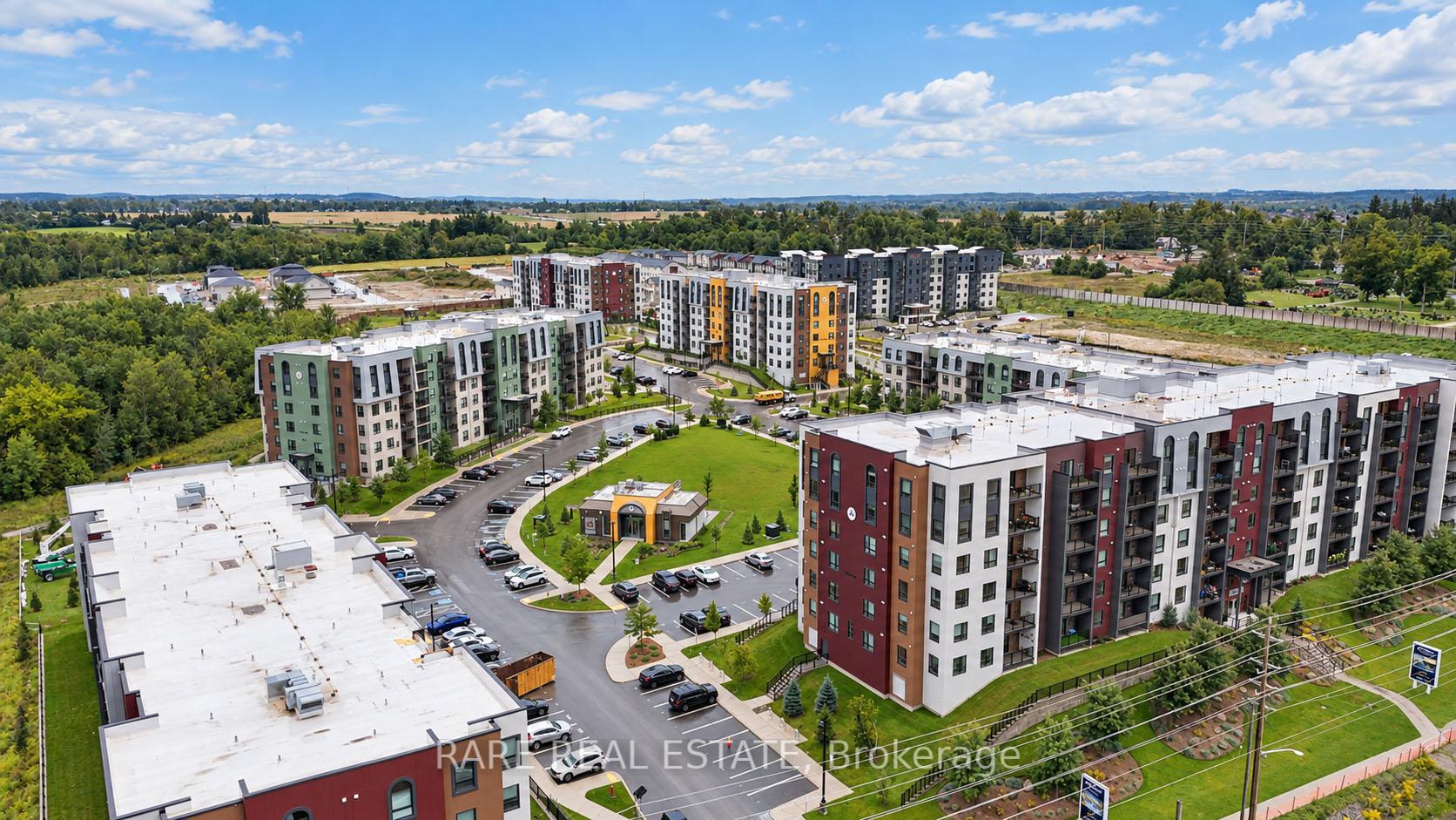 Photo 8 of Unit 101, 5 Chef Lane, Barrie, Bayshore — HOMEH