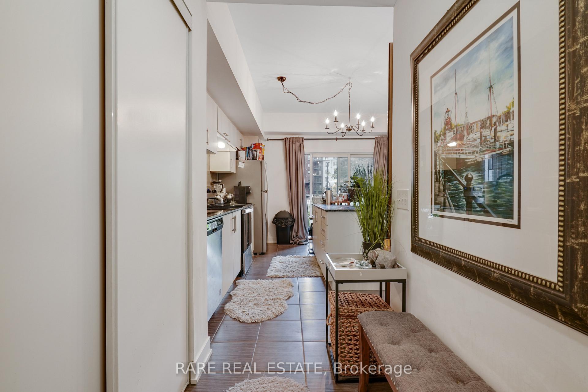 Photo 9 of Unit 101, 5 Chef Lane, Barrie, Bayshore — HOMEH