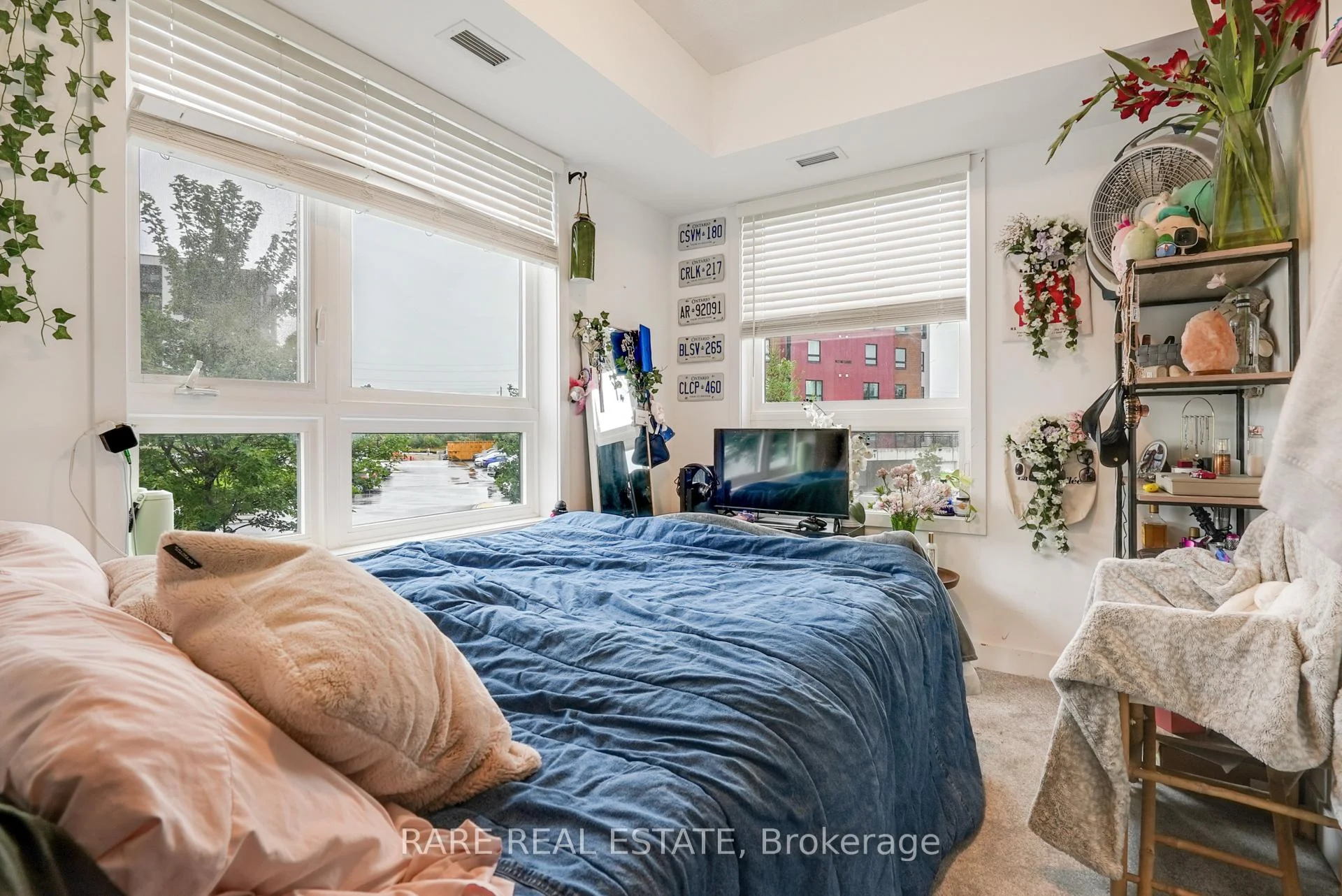 Photo 3 of Unit 101, 5 Chef Lane, Barrie, Bayshore — HOMEH
