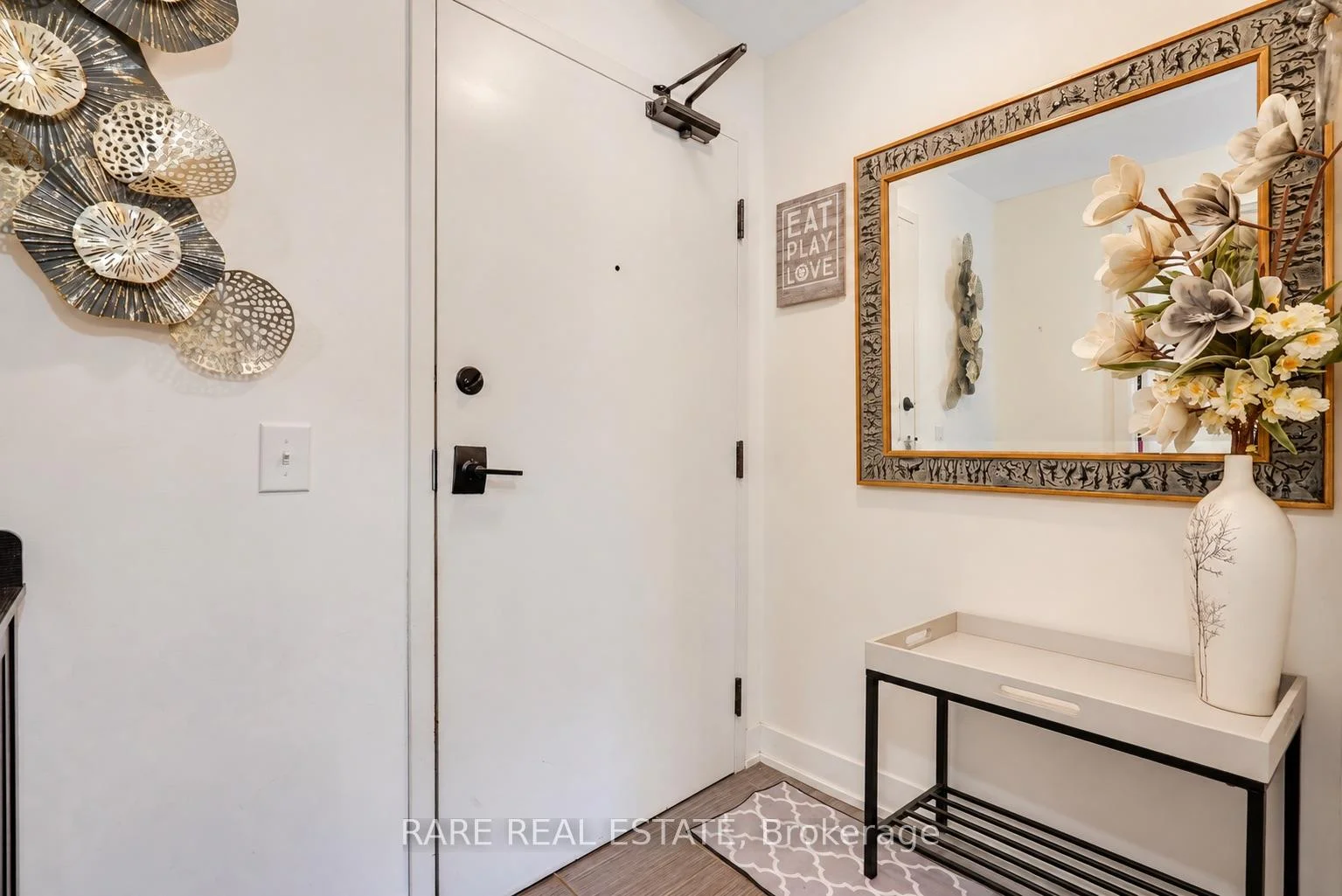Photo 10 of Unit 101, 5 Chef Lane, Barrie, Bayshore — HOMEH