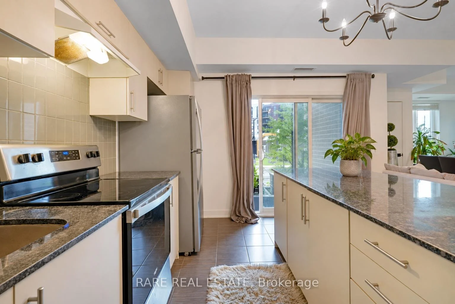 Photo 35 of Unit 101, 5 Chef Lane, Barrie, Bayshore — HOMEH