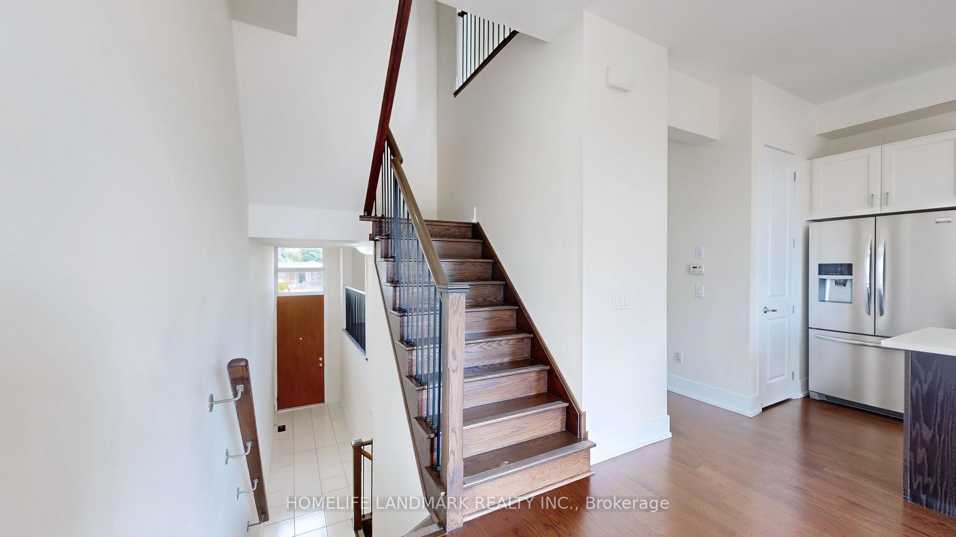 Photo 5 of 9180 Bathurst Street, Vaughan, Patterson — HOMEH