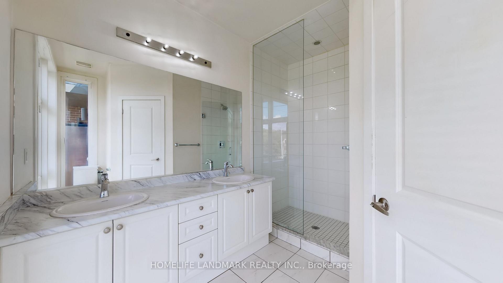 Photo 10 of 9180 Bathurst Street, Vaughan, Patterson — HOMEH
