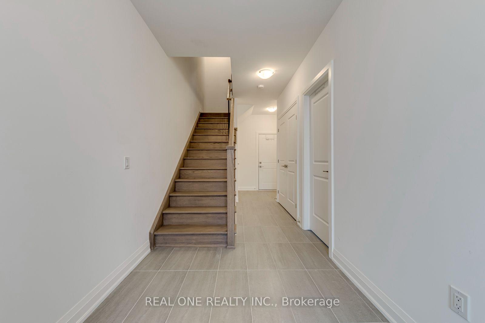 Photo 9 of 3174 Sixth Line, Oakville, Glenorchy — HOMEH