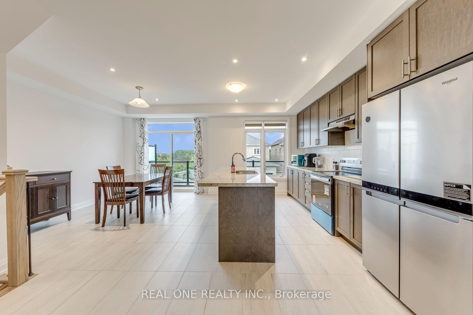 Photo 10 of 3174 Sixth Line, Oakville, Glenorchy — HOMEH