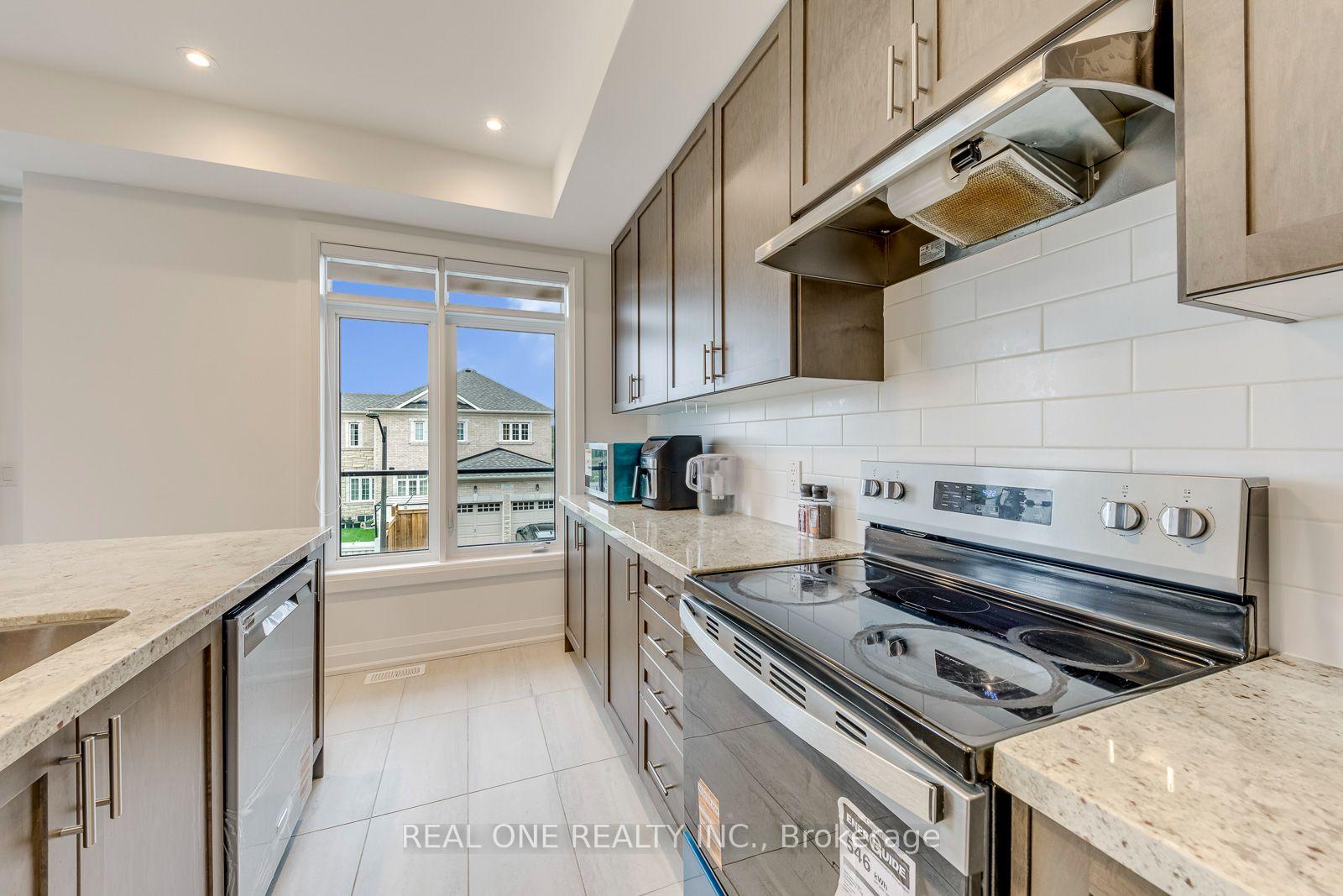 Photo 14 of 3174 Sixth Line, Oakville, Glenorchy — HOMEH
