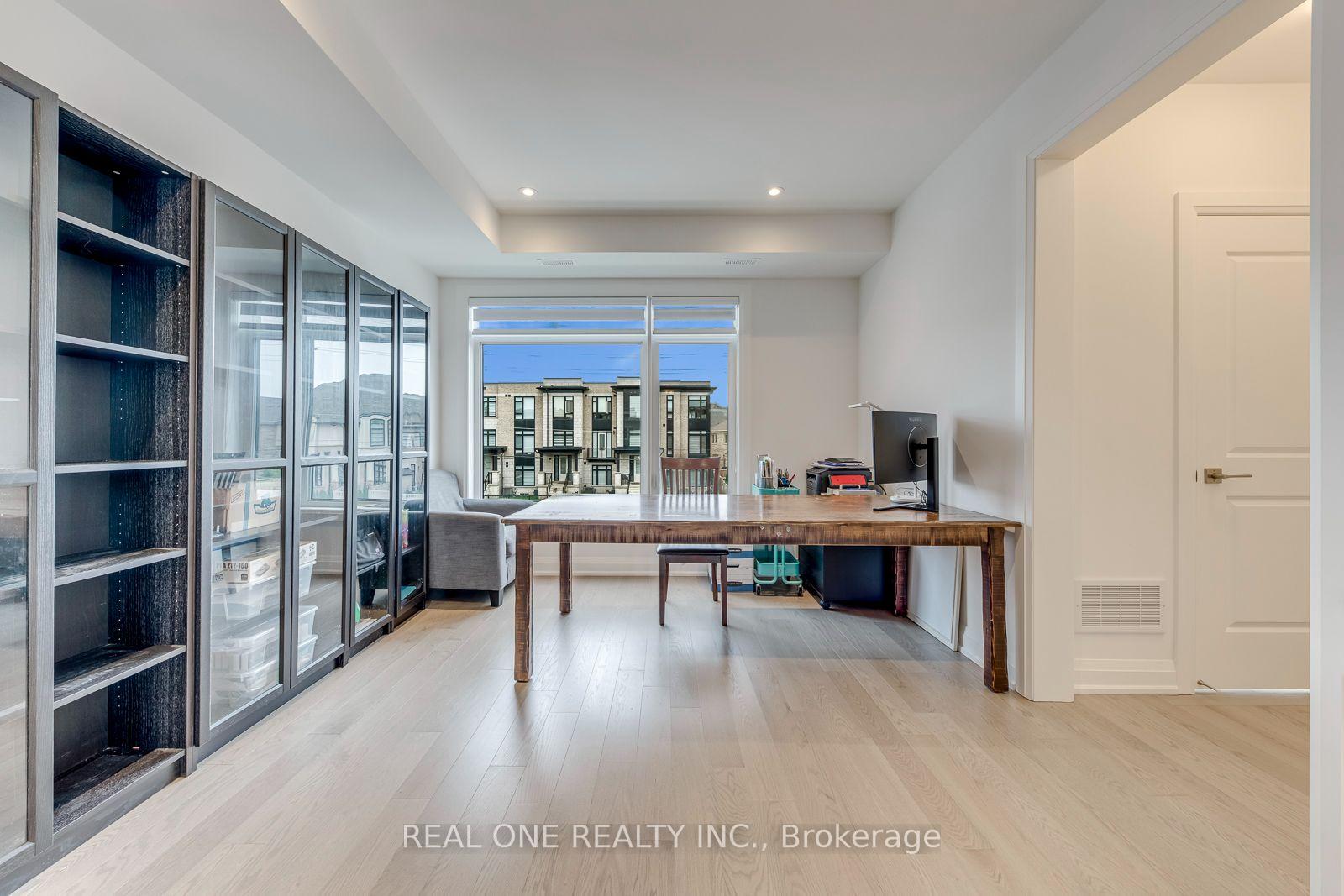Photo 27 of 3174 Sixth Line, Oakville, Glenorchy — HOMEH