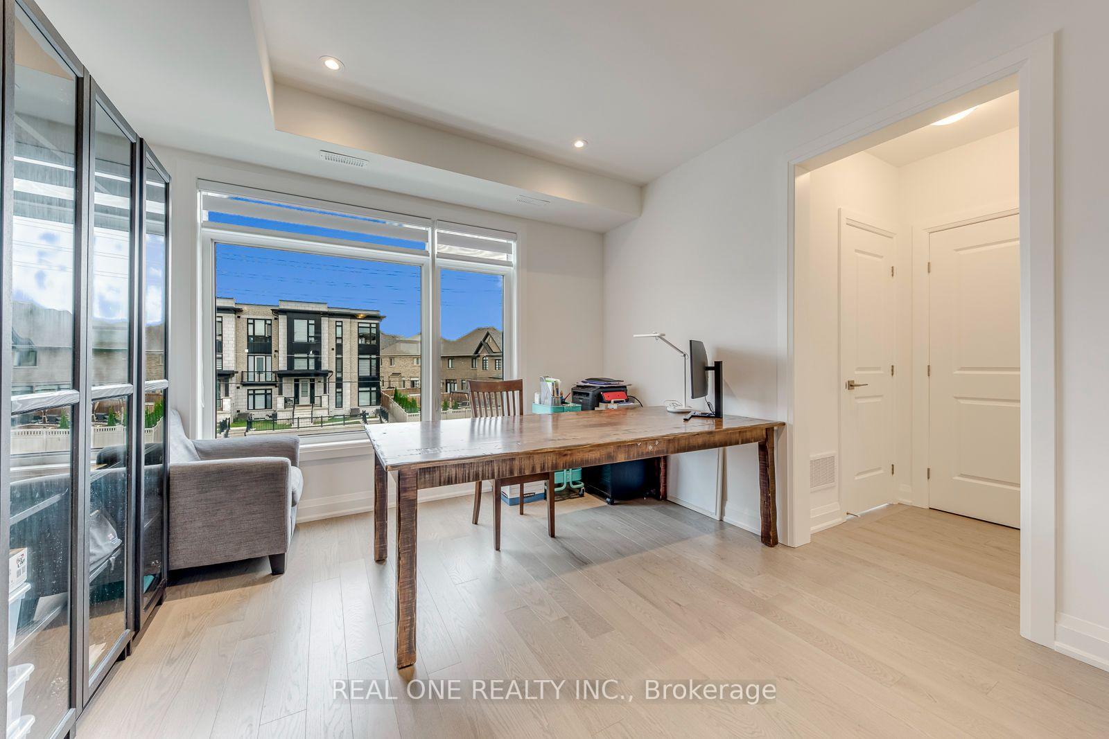 Photo 28 of 3174 Sixth Line, Oakville, Glenorchy — HOMEH