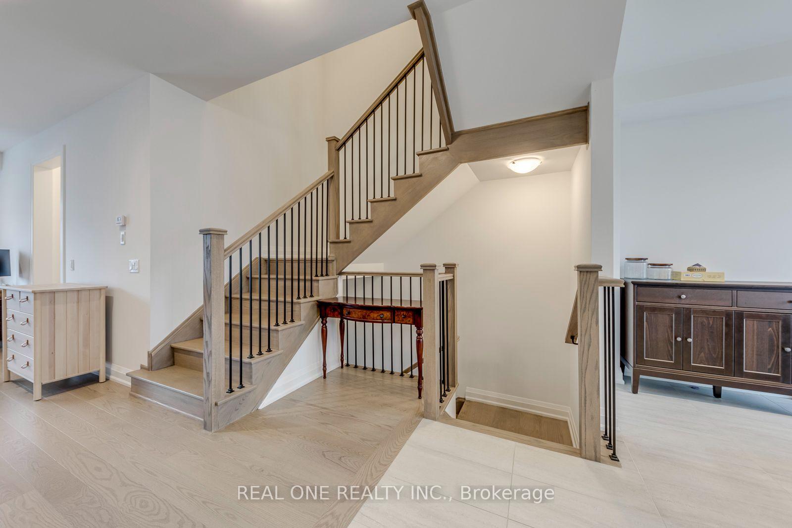 Photo 31 of 3174 Sixth Line, Oakville, Glenorchy — HOMEH