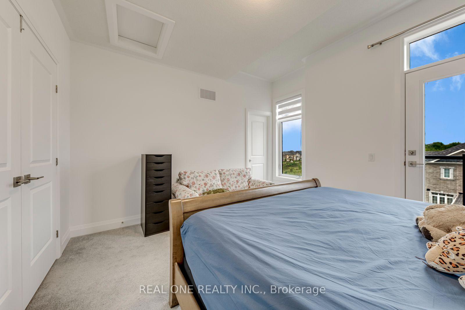 Photo 34 of 3174 Sixth Line, Oakville, Glenorchy — HOMEH
