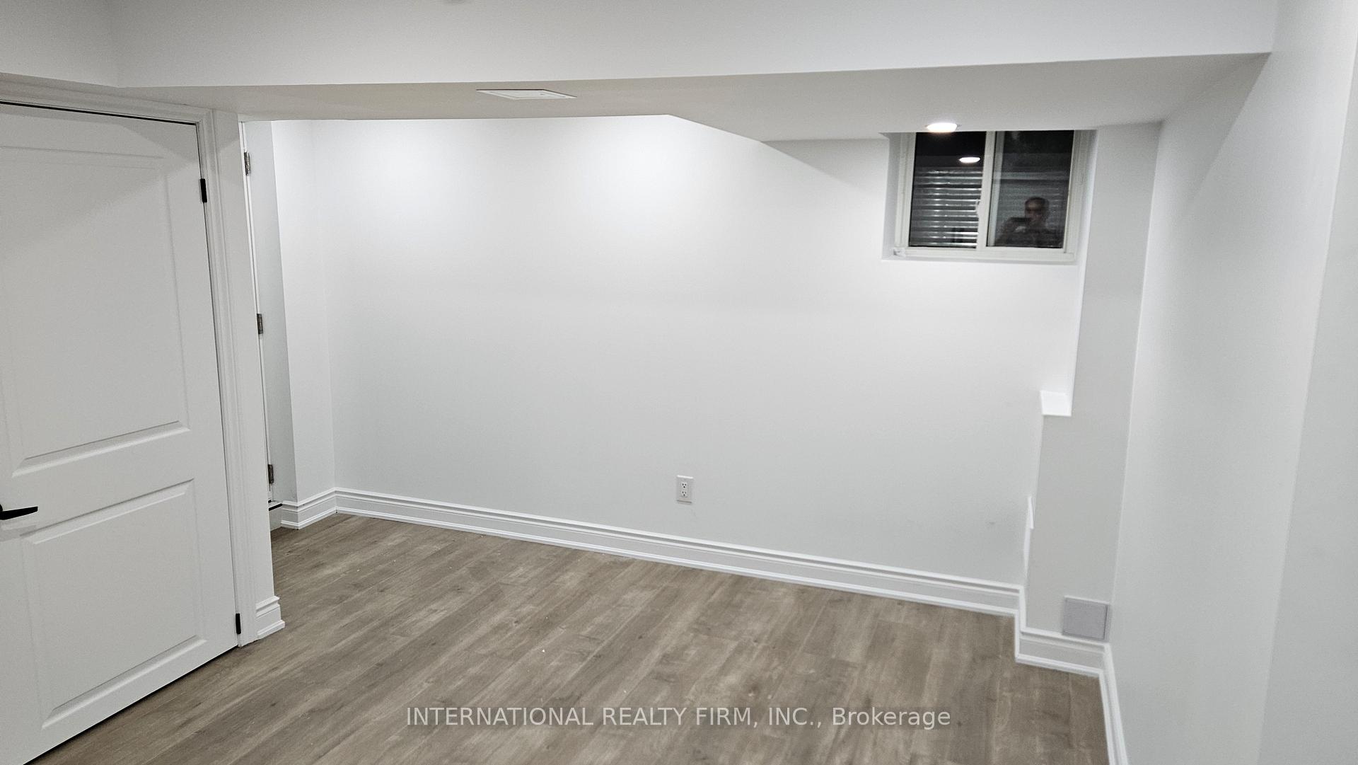 Photo 4 of Unit Bsmnt, 17A Skelton Crescent, Ajax, Central East — HOMEH