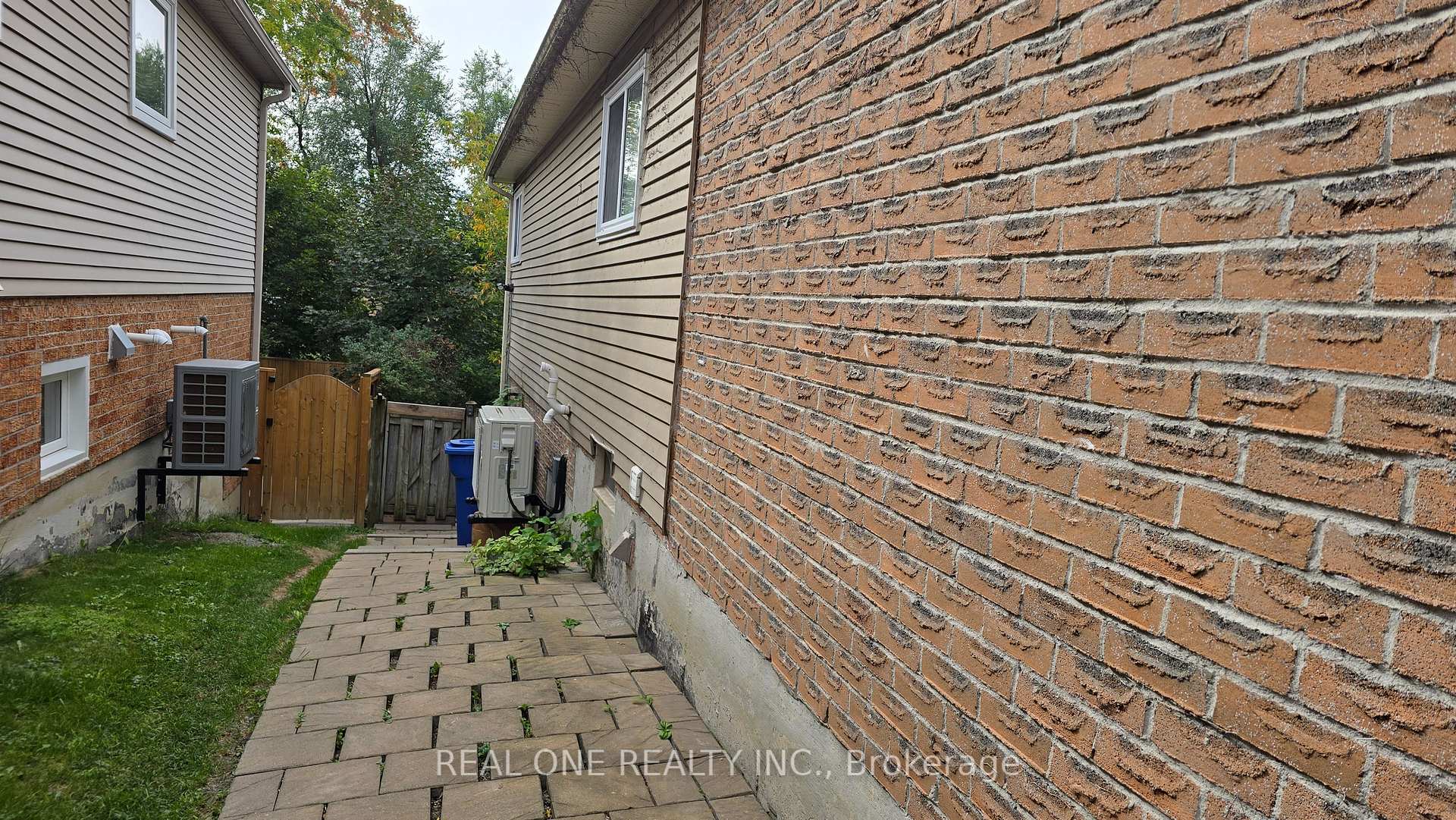 Photo 21 of Unit B, 58 Closs Square, Aurora, Aurora Village — HOMEH