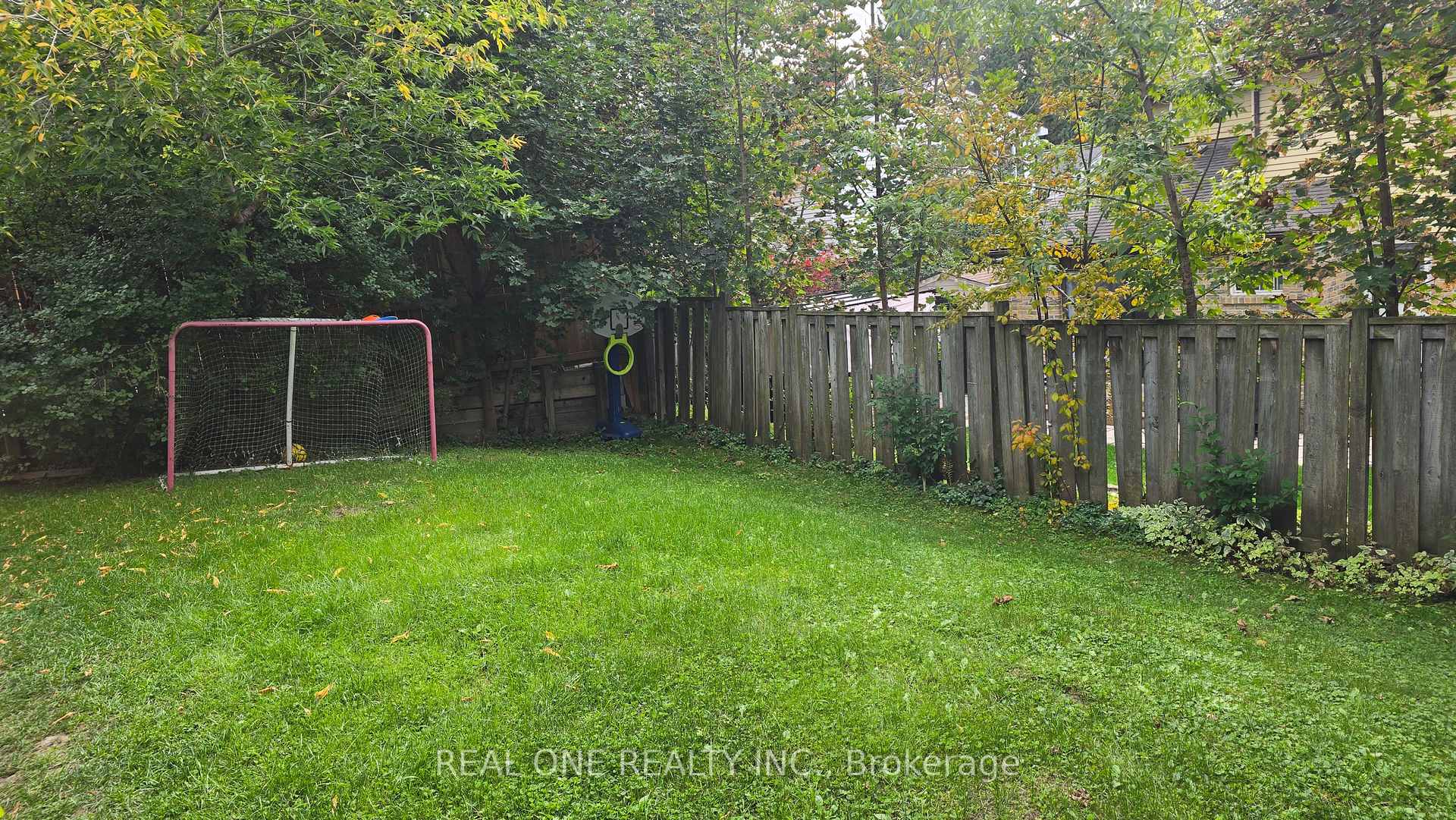 Photo 26 of Unit B, 58 Closs Square, Aurora, Aurora Village — HOMEH