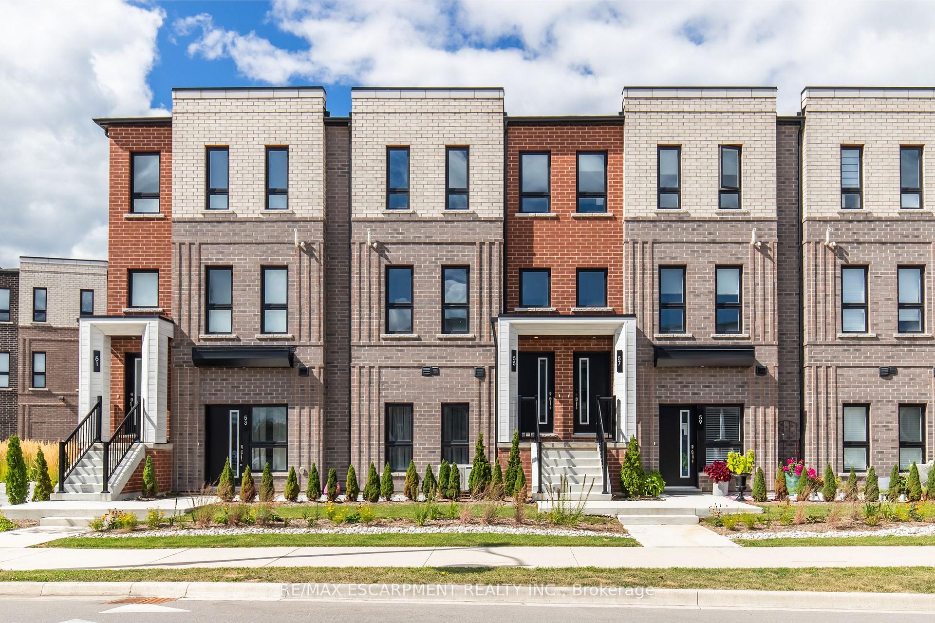Photo of 55 Great Falls Boulevard
