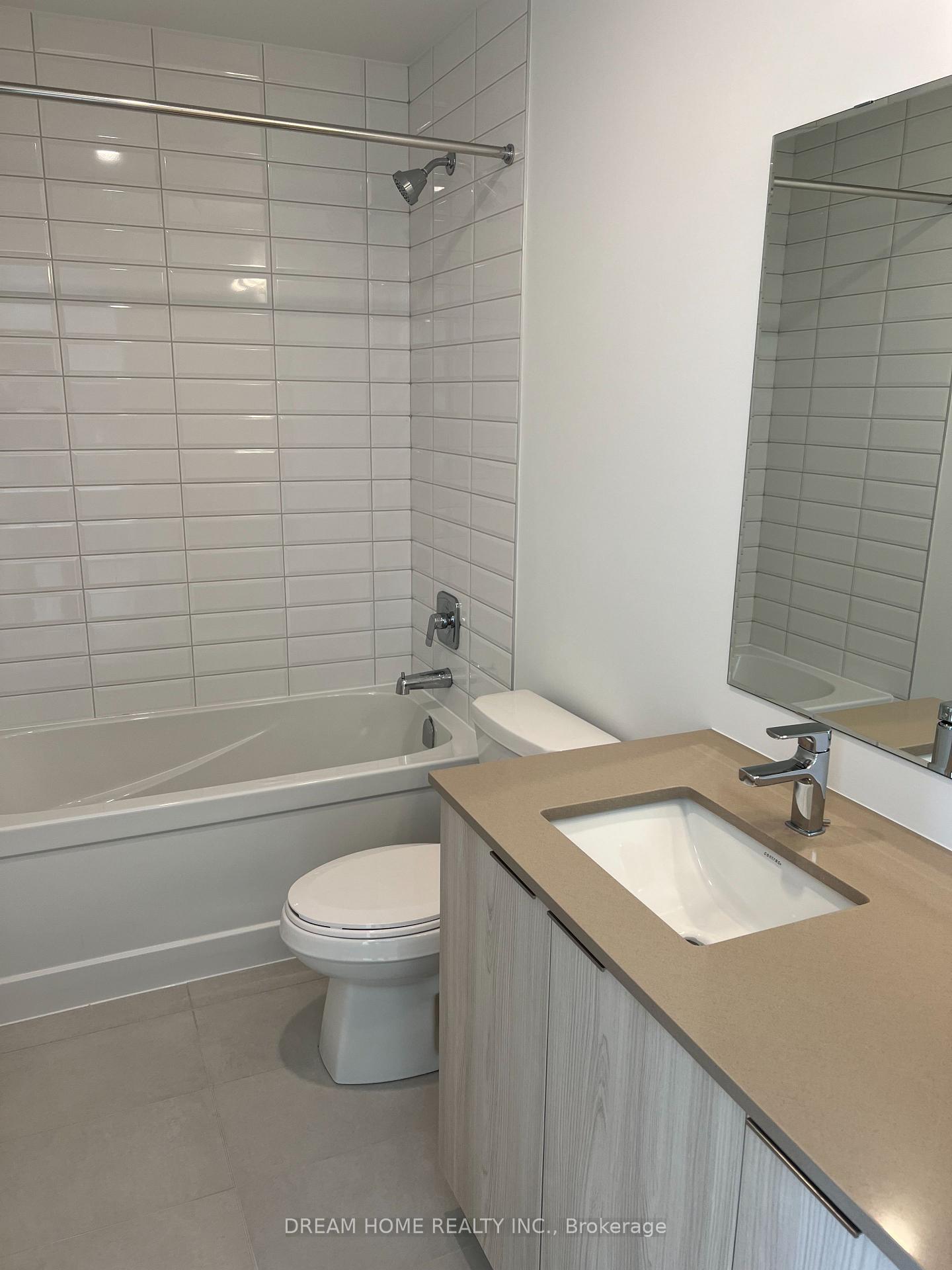 Photo 3 of Unit 210, 770 Whitlock Avenue, Milton, Cobban — HOMEH