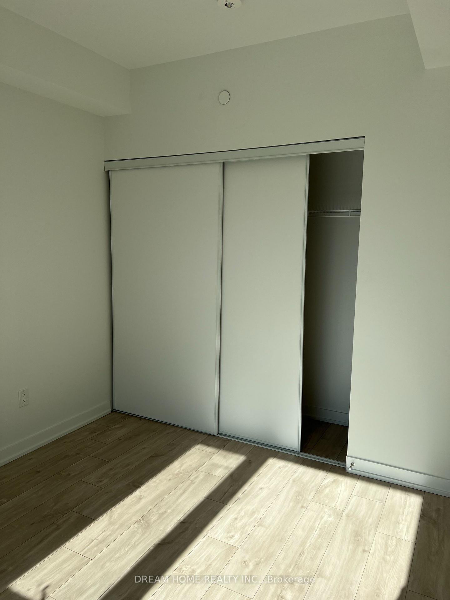 Photo 5 of Unit 210, 770 Whitlock Avenue, Milton, Cobban — HOMEH
