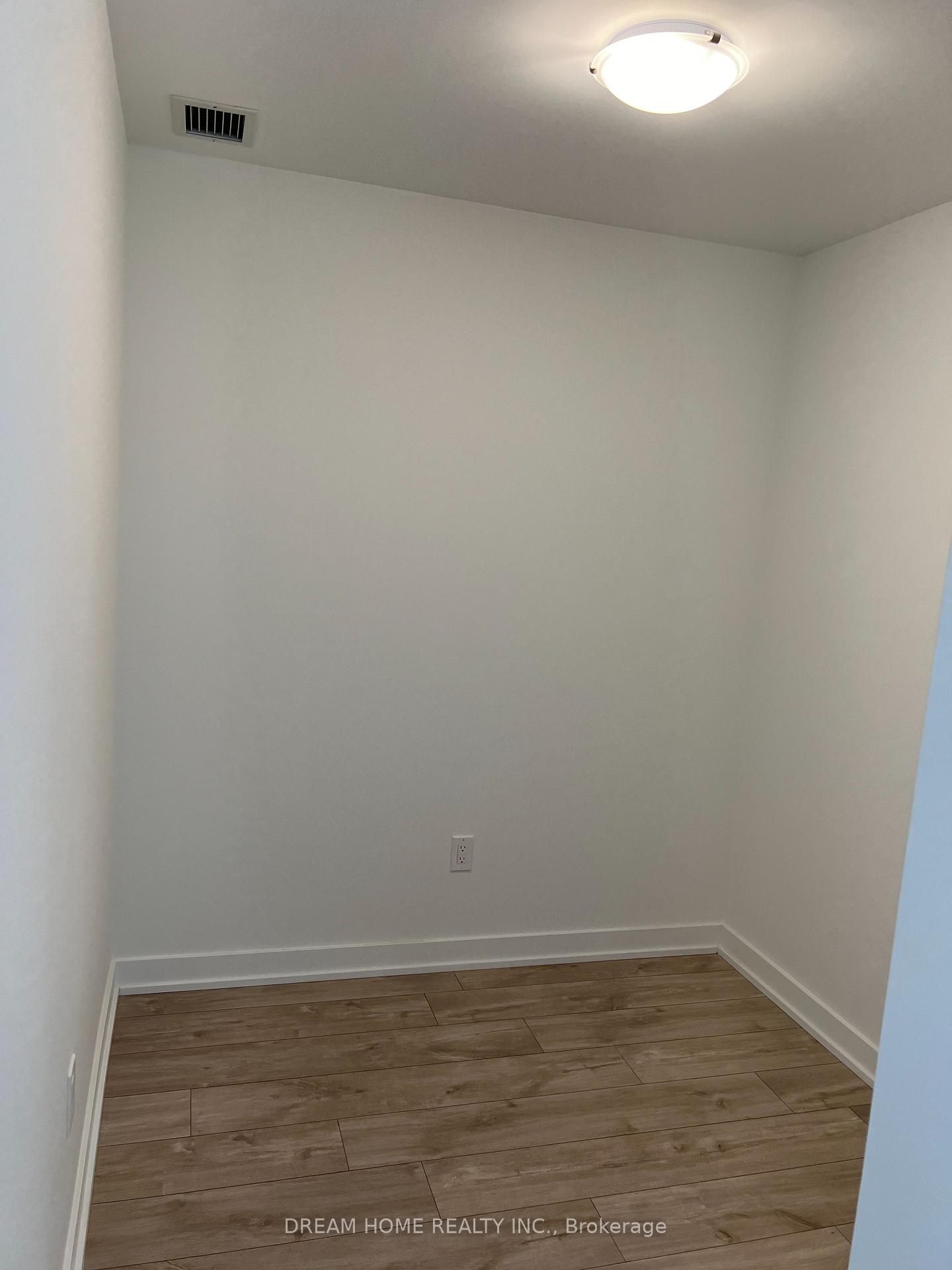 Photo 6 of Unit 210, 770 Whitlock Avenue, Milton, Cobban — HOMEH