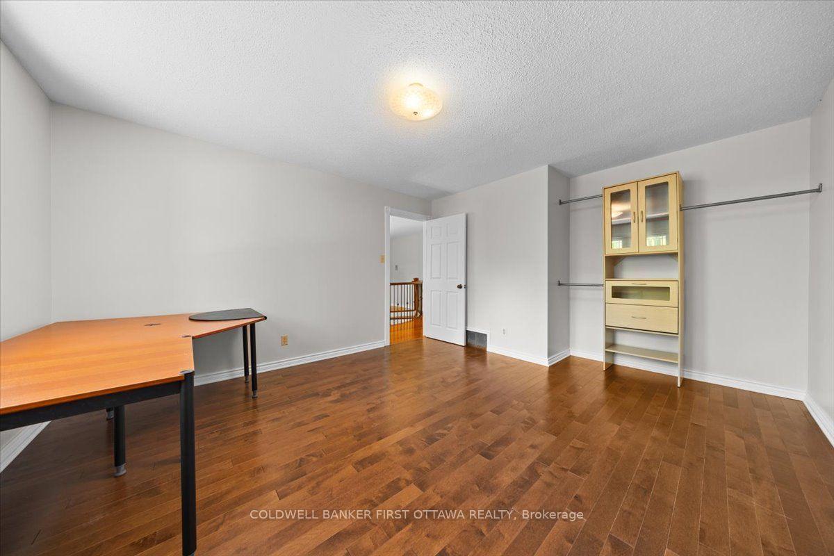 Photo 36 of 331 Fairmont Avenue, Ottawa, Civic Hospital — HOMEH