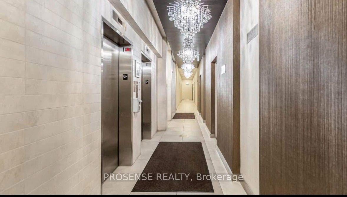 Photo 7 of Unit 306, 215 Queen Street E, Brampton, Queen Street Corridor — HOMEH