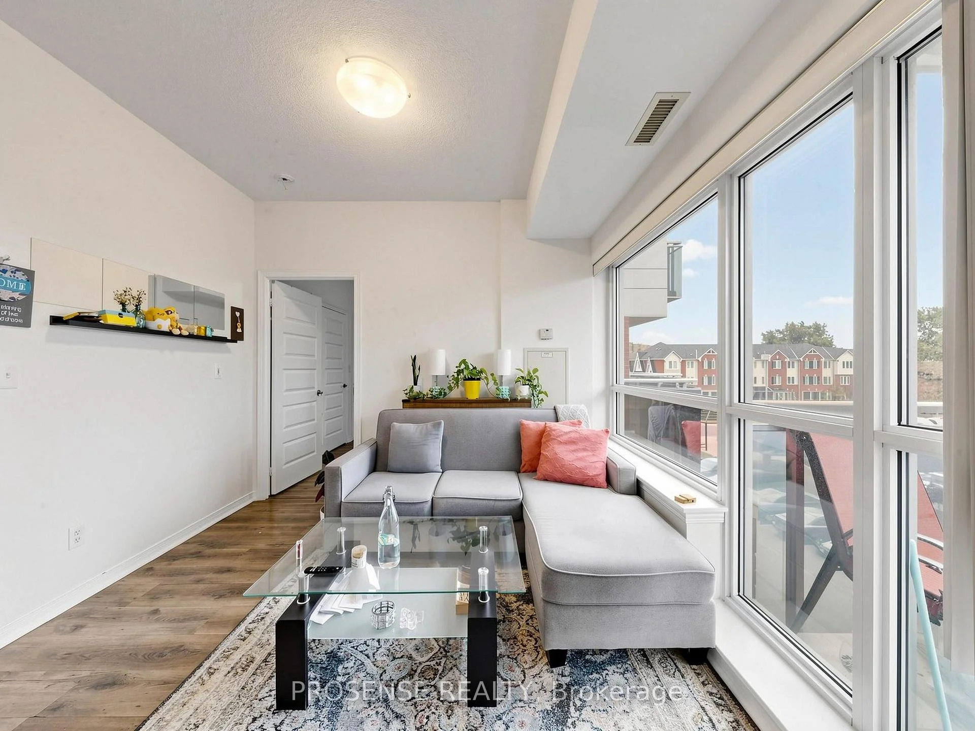 Photo 14 of Unit 306, 215 Queen Street E, Brampton, Queen Street Corridor — HOMEH