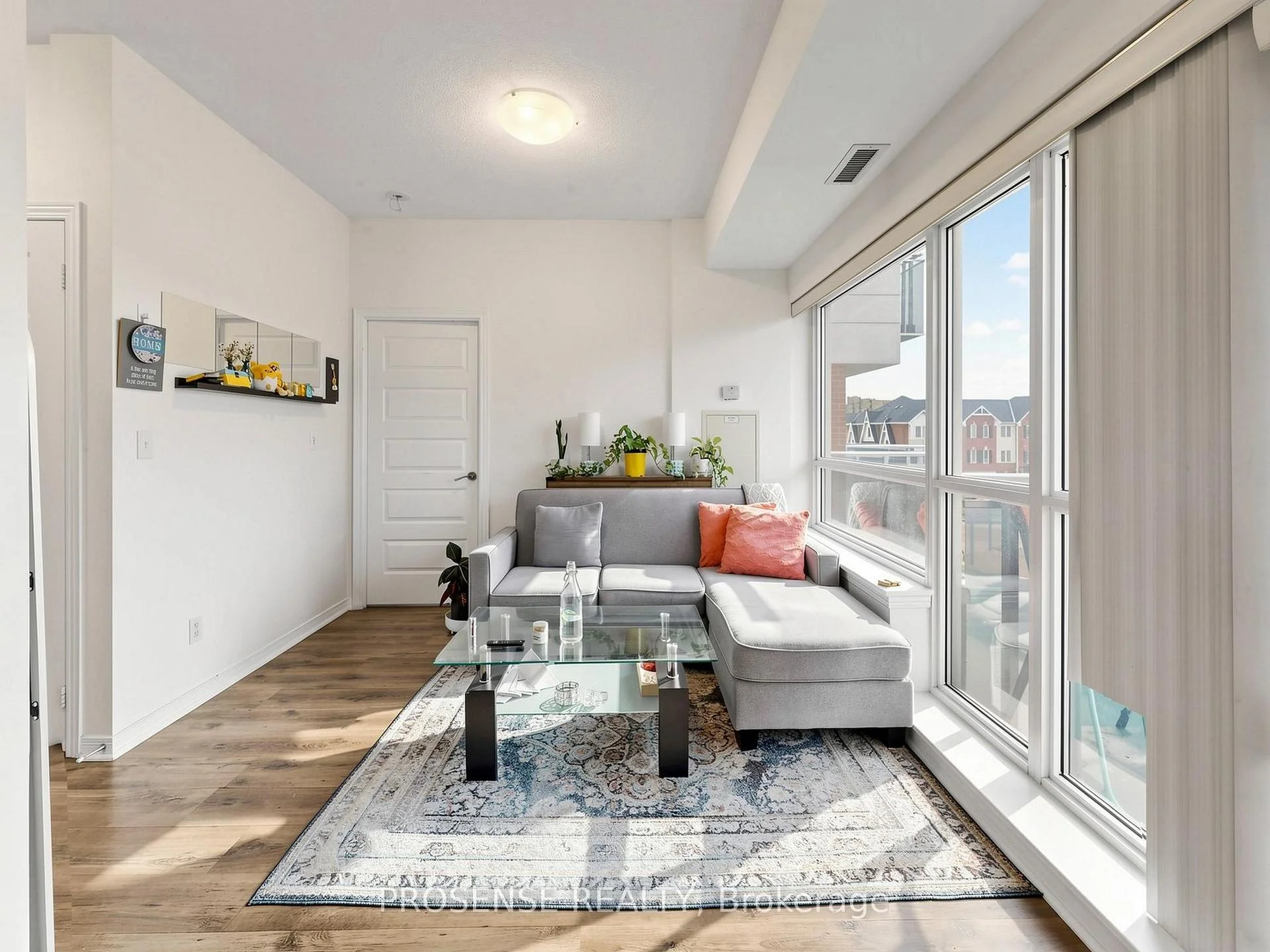 Photo 22 of Unit 306, 215 Queen Street E, Brampton, Queen Street Corridor — HOMEH