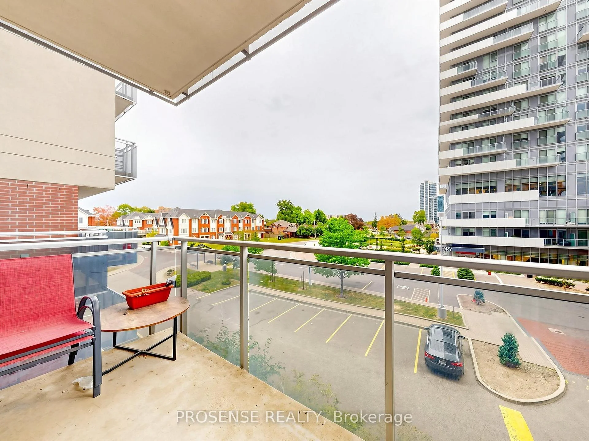 Photo 38 of Unit 306, 215 Queen Street E, Brampton, Queen Street Corridor — HOMEH