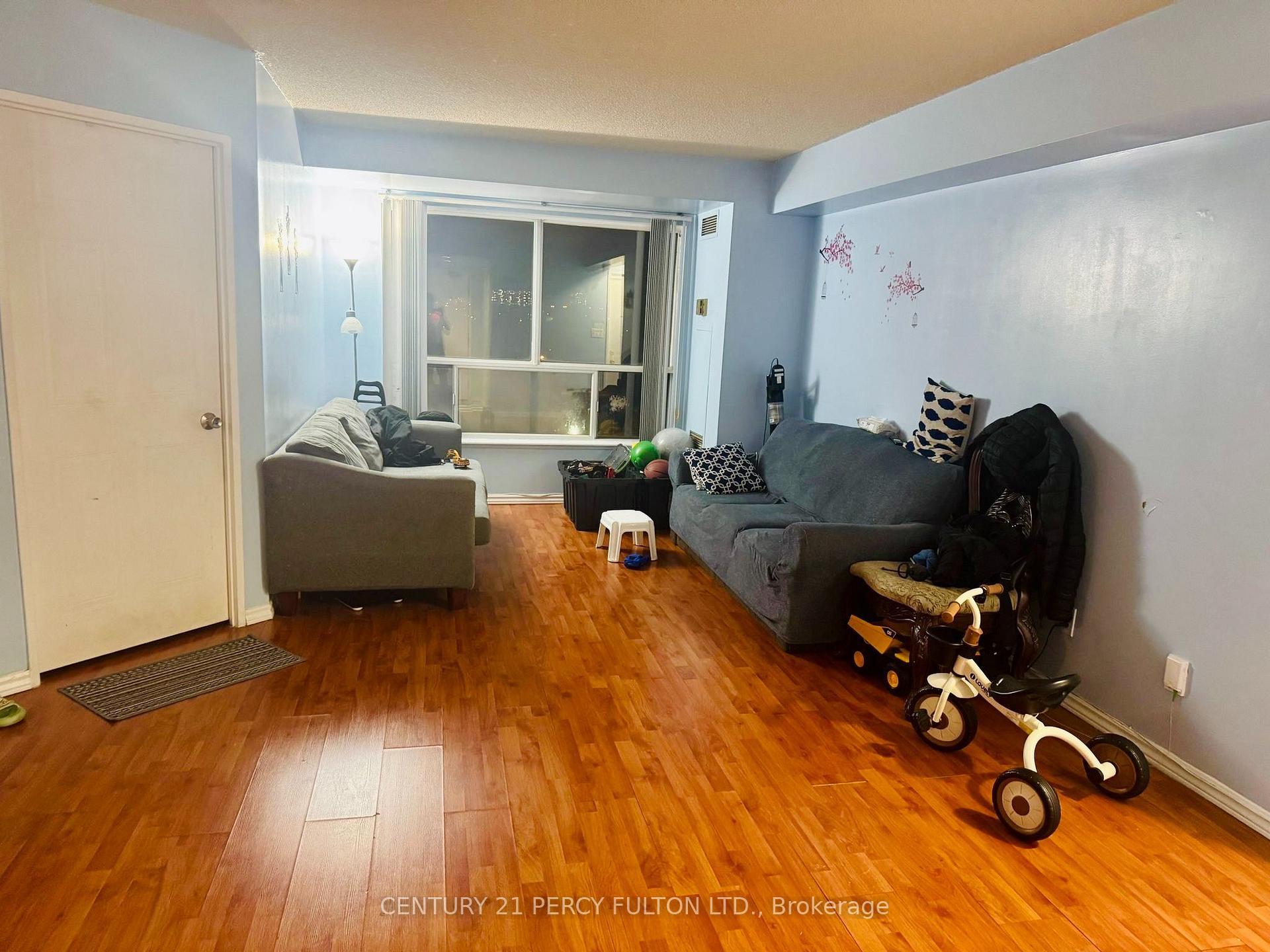 Photo 5 of Unit 721, 2550 Lawrence Avenue E, Scarborough, Dorset Park — HOMEH