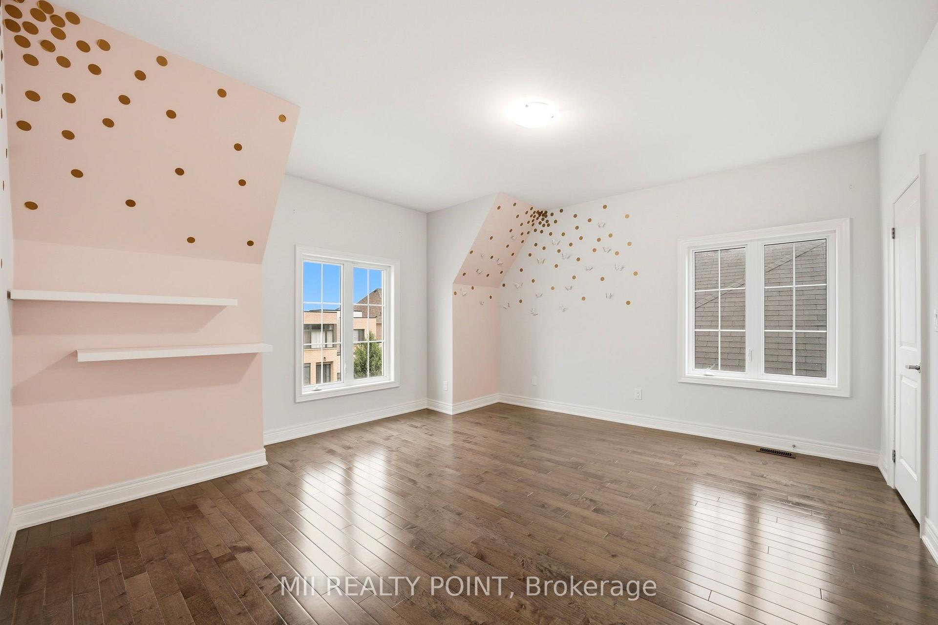 Photo 26 of 135 Abner Miles Drive, Vaughan, Patterson — HOMEH