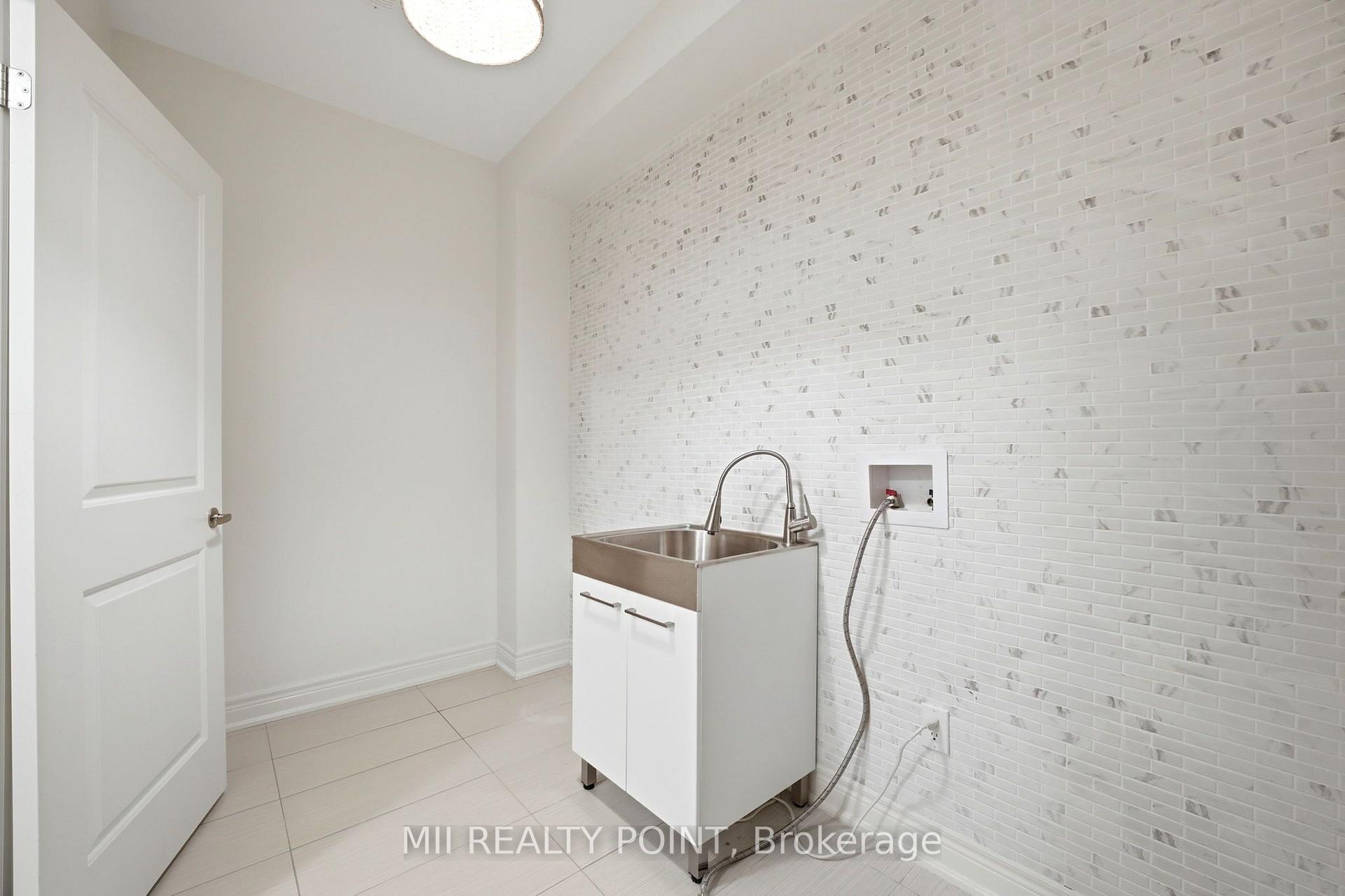 Photo 46 of 135 Abner Miles Drive, Vaughan, Patterson — HOMEH