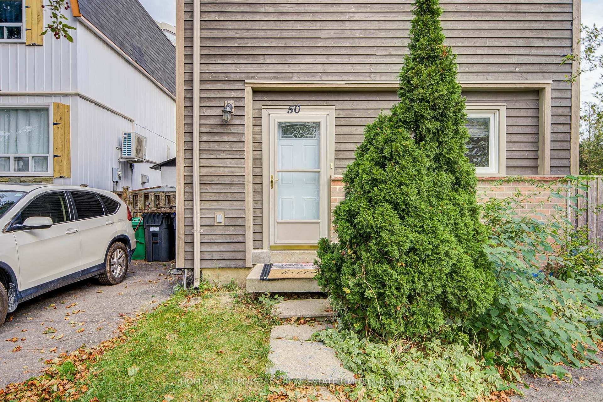 Photo 1 of 50 Hoskins Square, Brampton, Queen Street Corridor — HOMEH