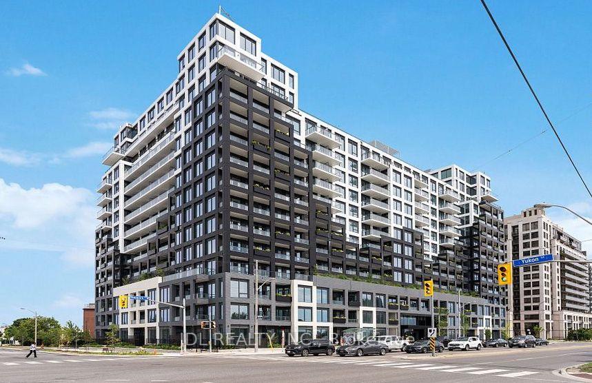 Front of Unit 923, 1100 Sheppard Avenue W