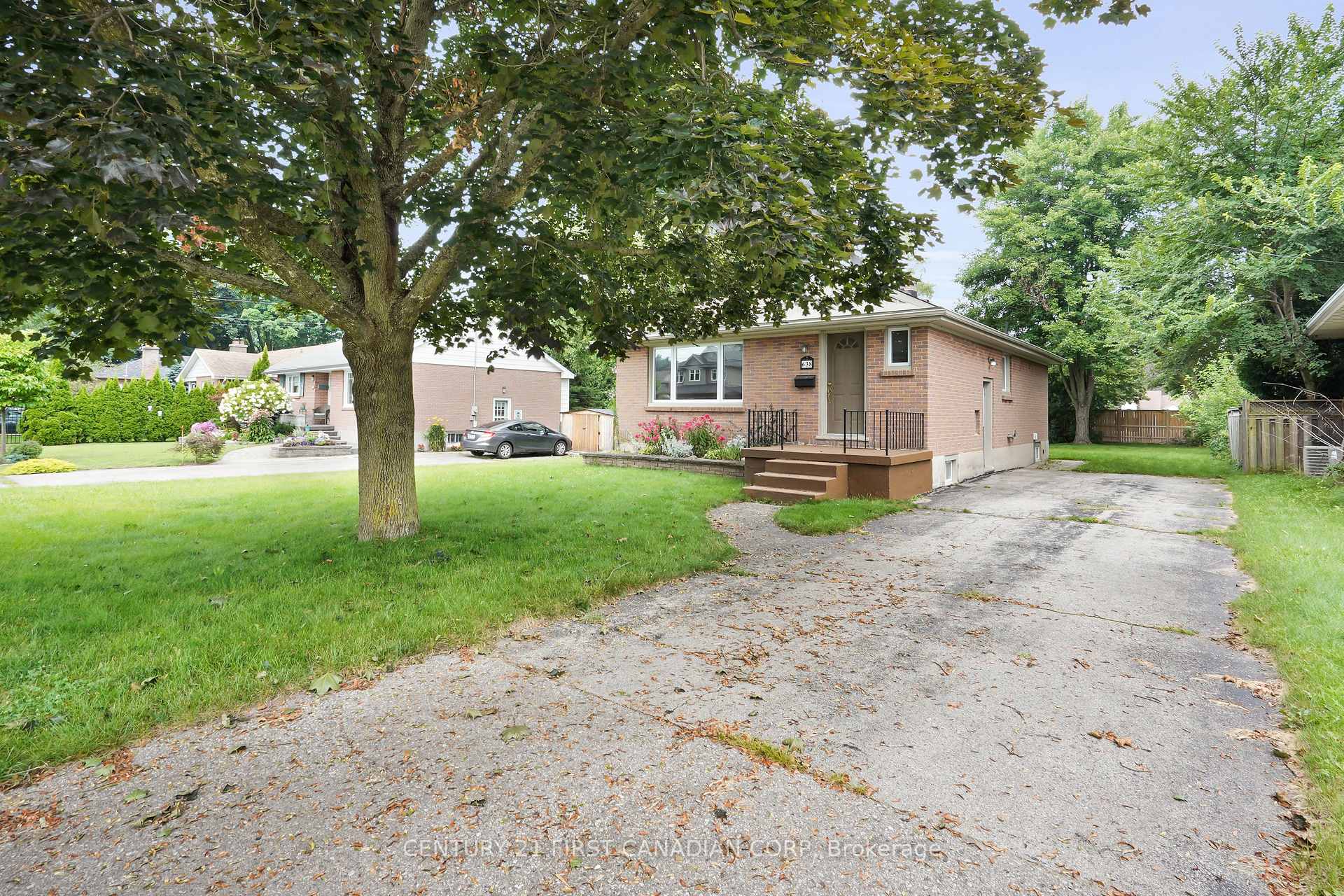 Photo 12 of Unit Upper Level, 638 Tennent Avenue, London, North G — HOMEH