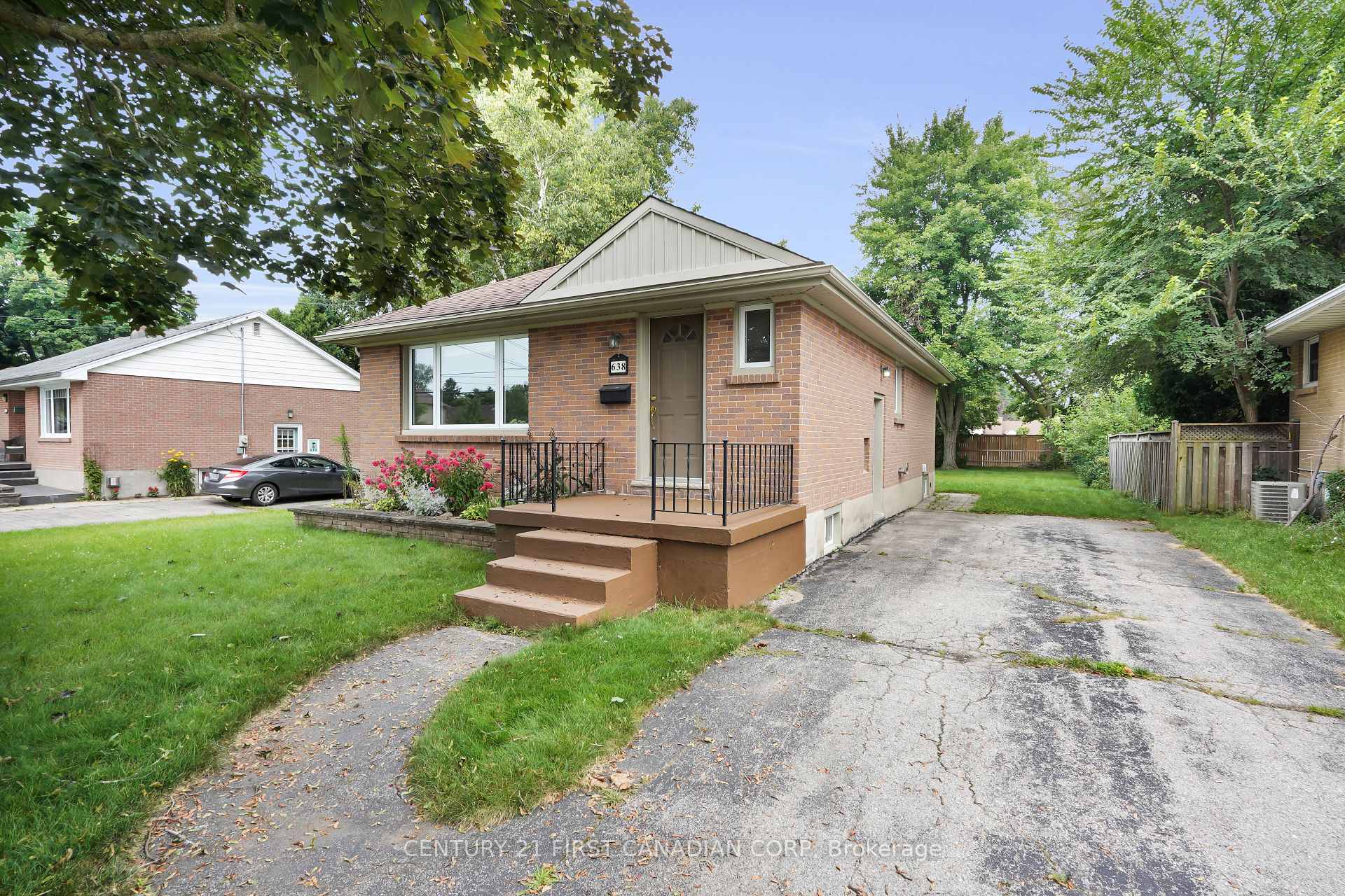 Photo 15 of Unit Upper Level, 638 Tennent Avenue, London, North G — HOMEH