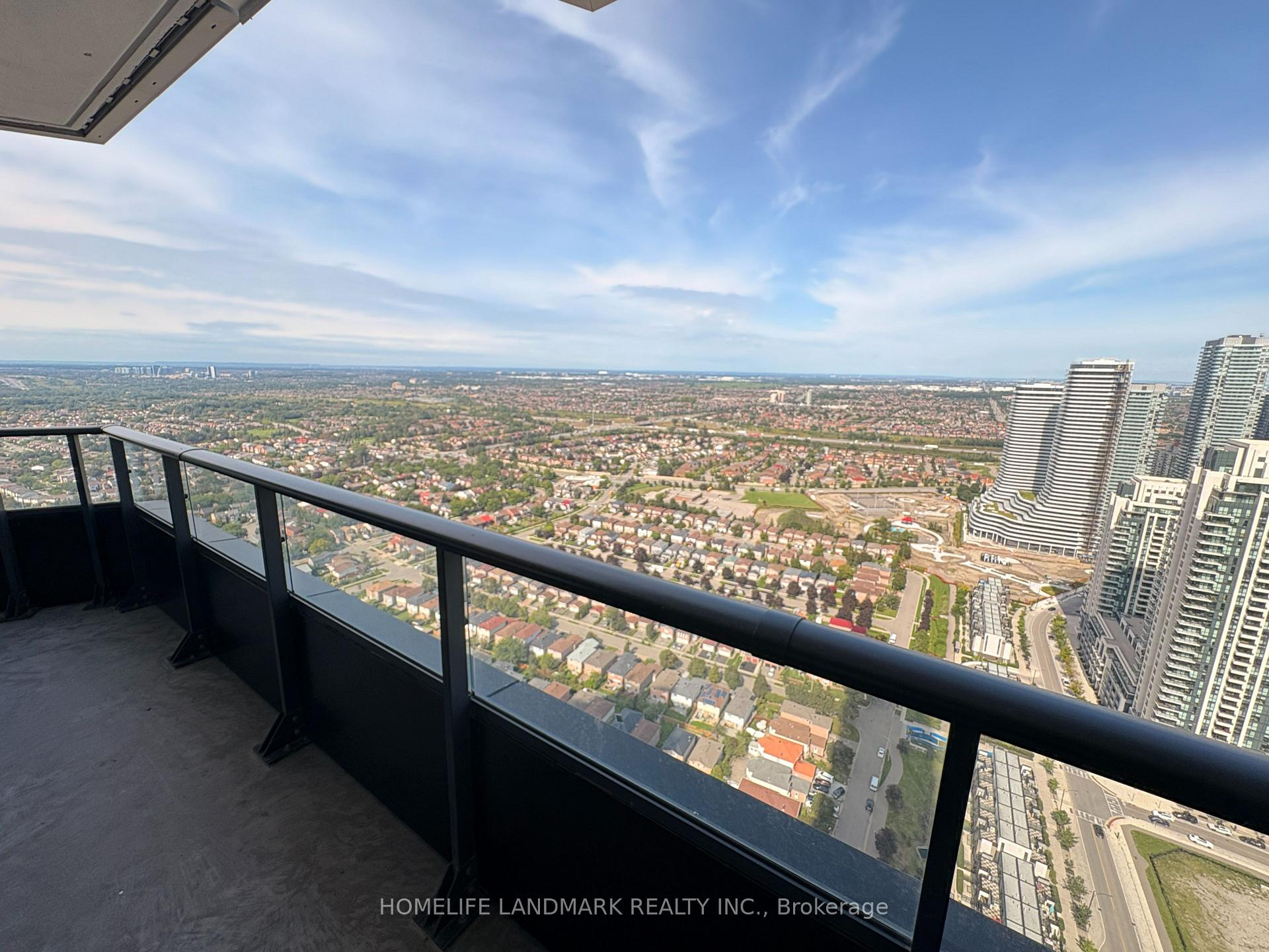 Photo 13 of Unit 4203, 448 Burnhamthorpe Road W, Mississauga, City Centre — HOMEH