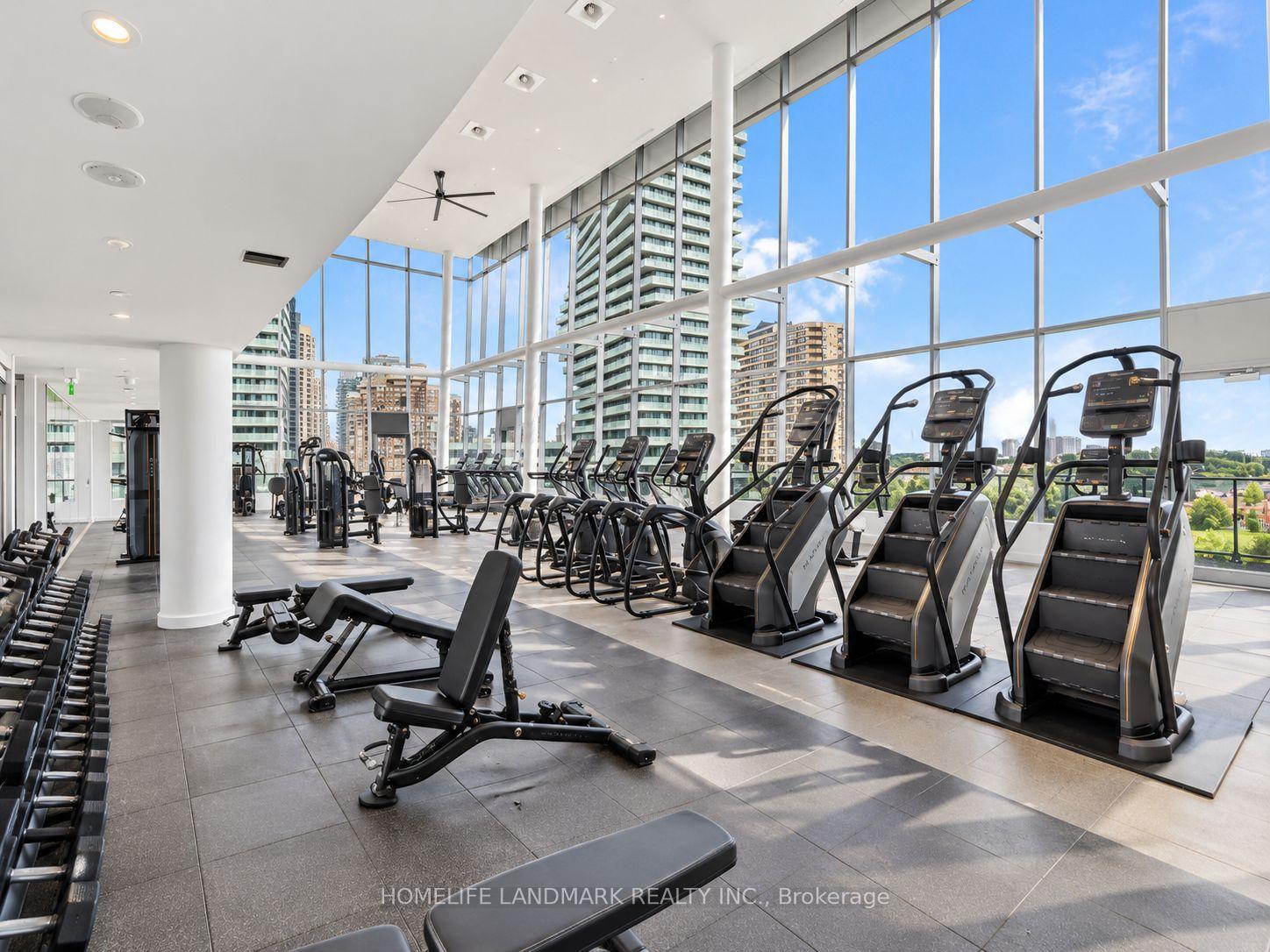 Photo 16 of Unit 4203, 448 Burnhamthorpe Road W, Mississauga, City Centre — HOMEH