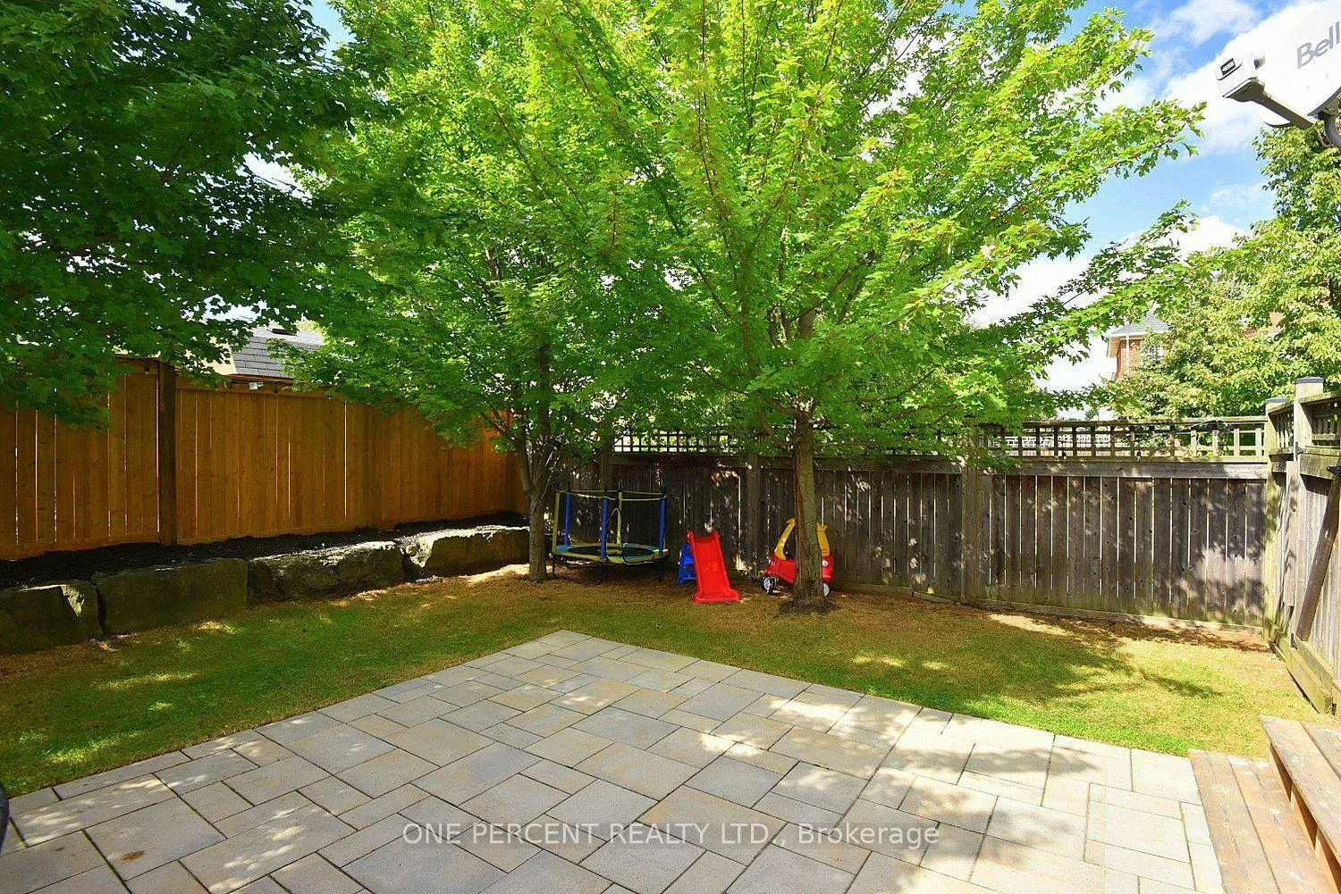 Photo 37 of 89 Blue Sky Trail, Hamilton, Waterdown — HOMEH