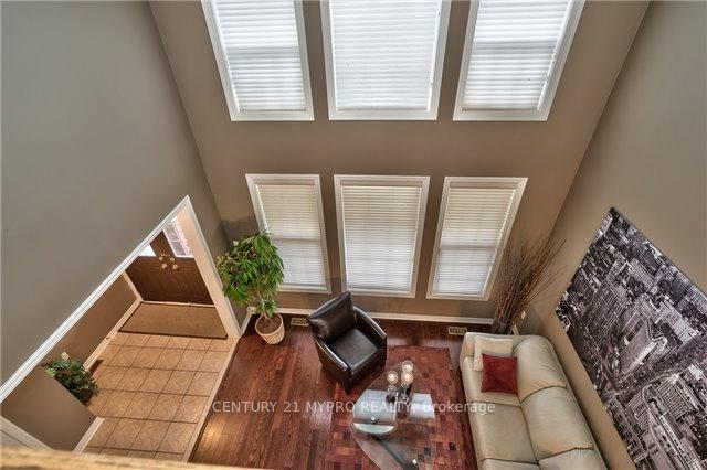 Photo 15 of 2257 Riverdale Place, Oakville, West Oak Trails — HOMEH