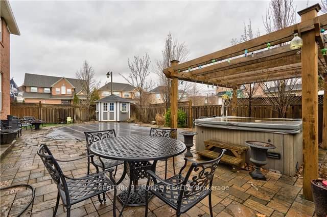 Photo 17 of 2257 Riverdale Place, Oakville, West Oak Trails — HOMEH