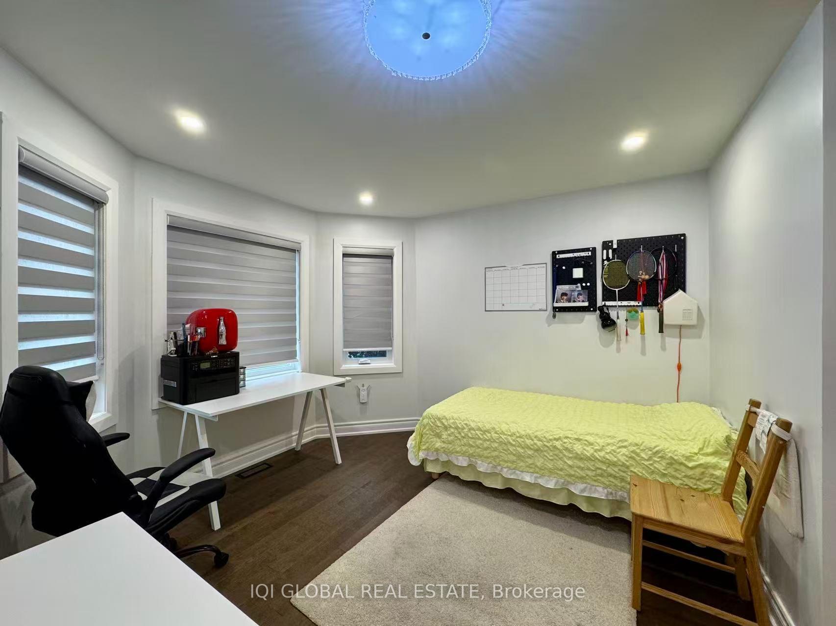 Photo 7 of Unit 2 Bedrooms, 101 Gable Avenue, Markham, Berczy — HOMEH
