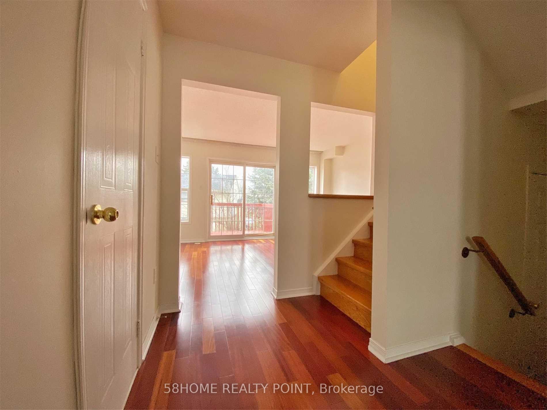 Photo 7 of Unit Upper, 17 Exchequer Place, Scarborough, Agincourt North — HOMEH