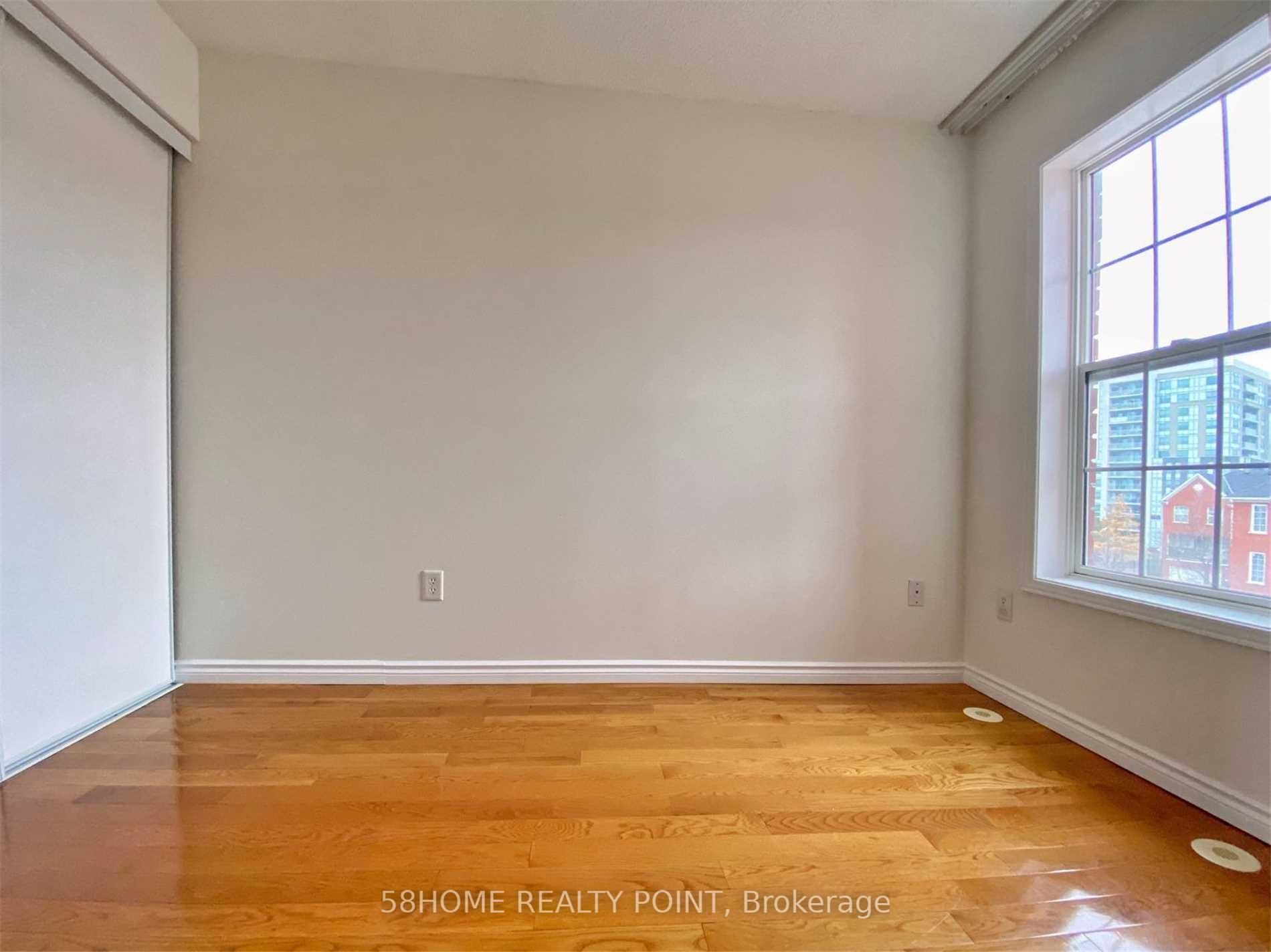Photo 11 of Unit Upper, 17 Exchequer Place, Scarborough, Agincourt North — HOMEH